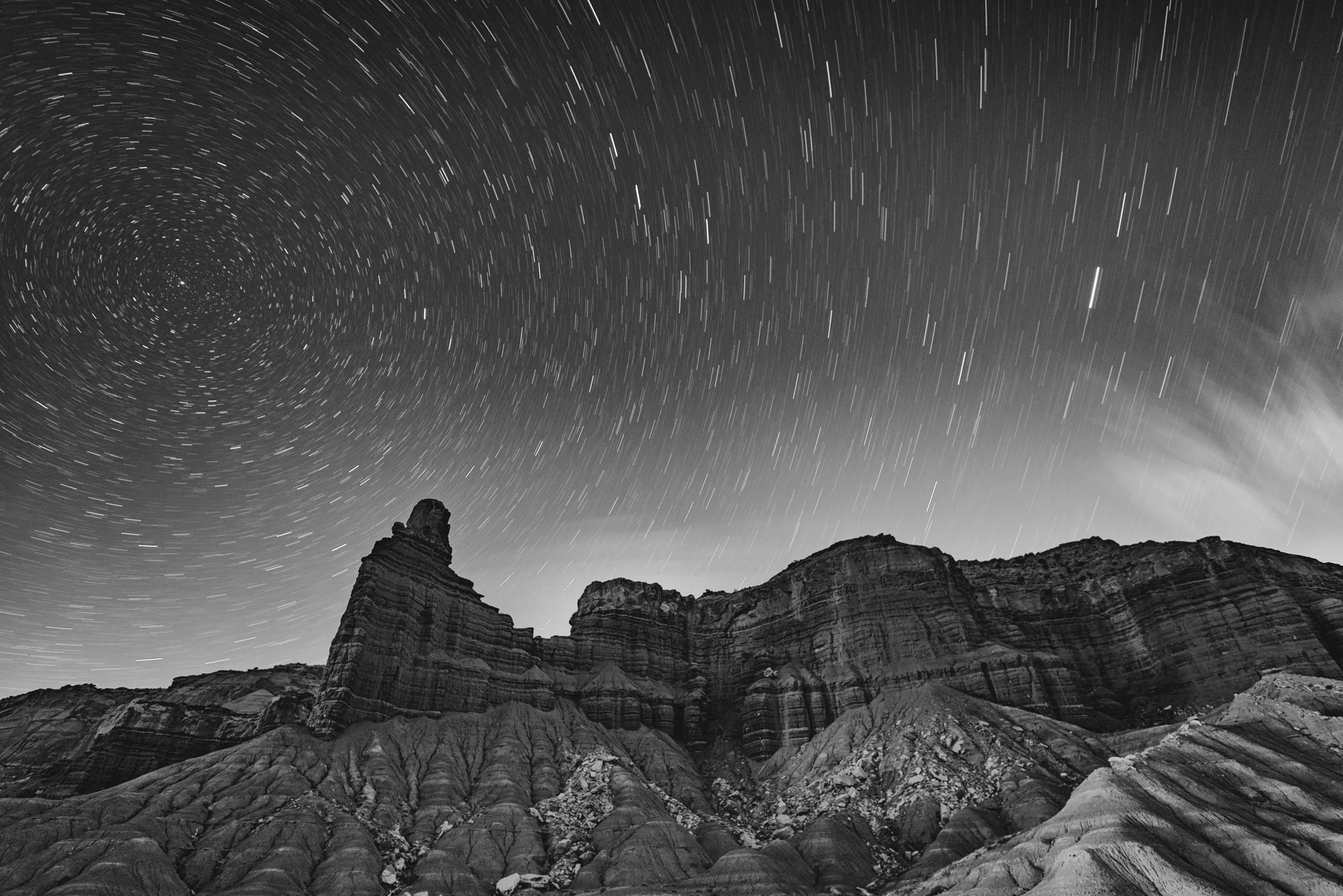 Foreground for the win. Nikon D750, Zeiss Distagon 15mm f/2.8. 240 seconds, f/4.0, ISO 400