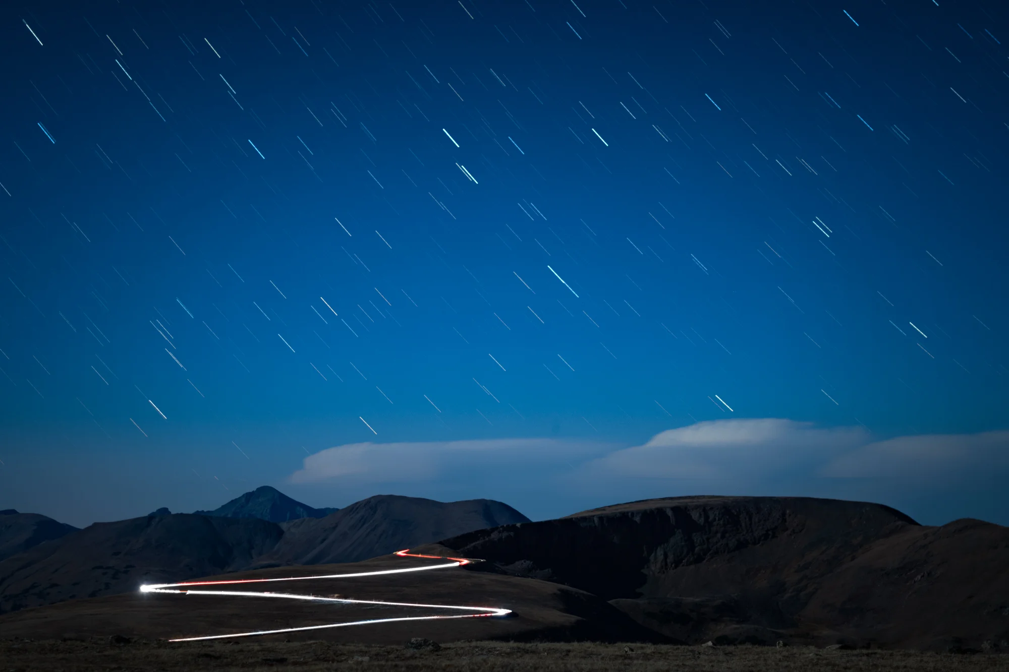 Zig When They Zag. Nikon D500 , Nikon 50mm f/1.4G lens. 30 seconds, f/2, ISO 125.