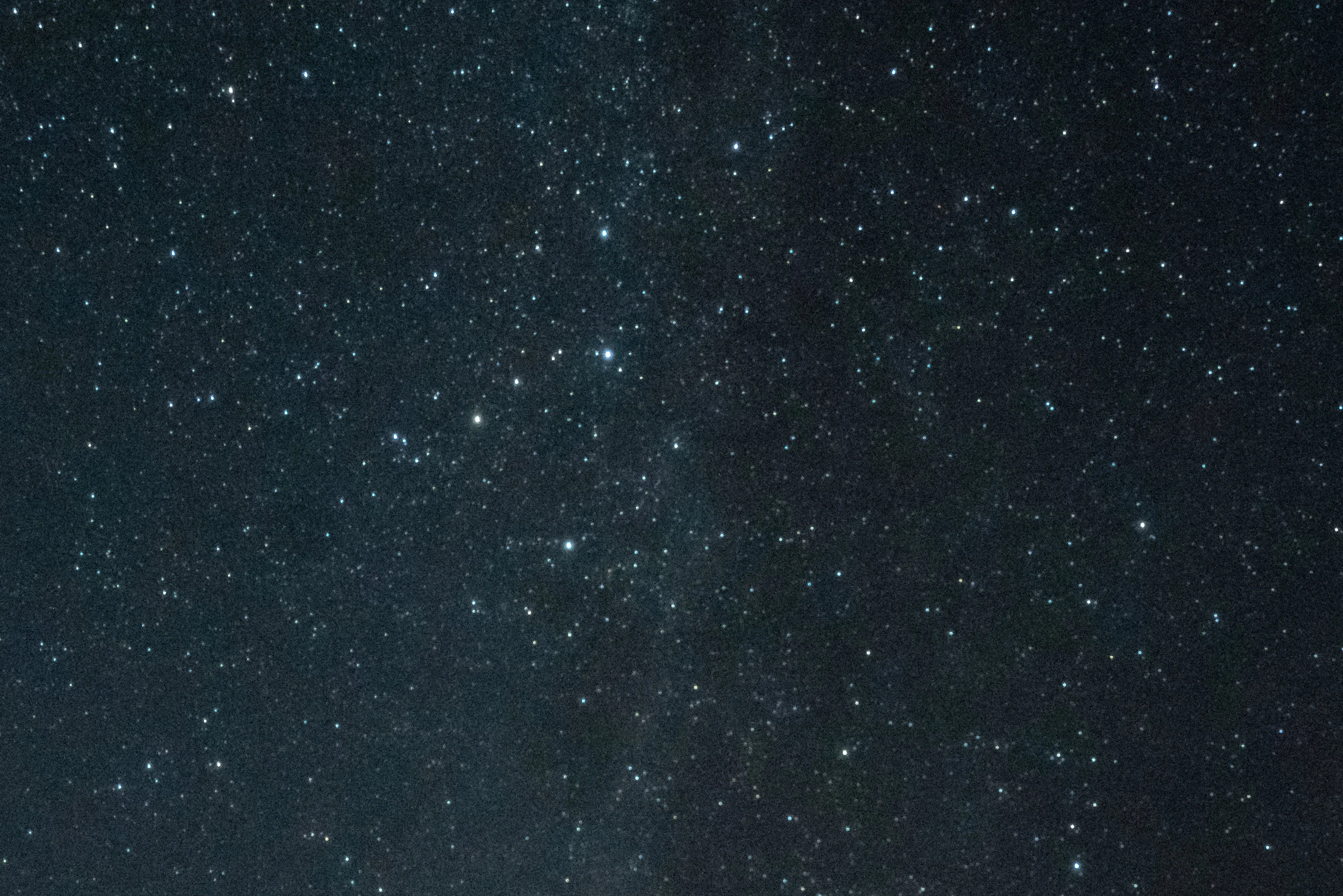 100 percent view from a7R III. 10 seconds, f/4, ISO 6400.