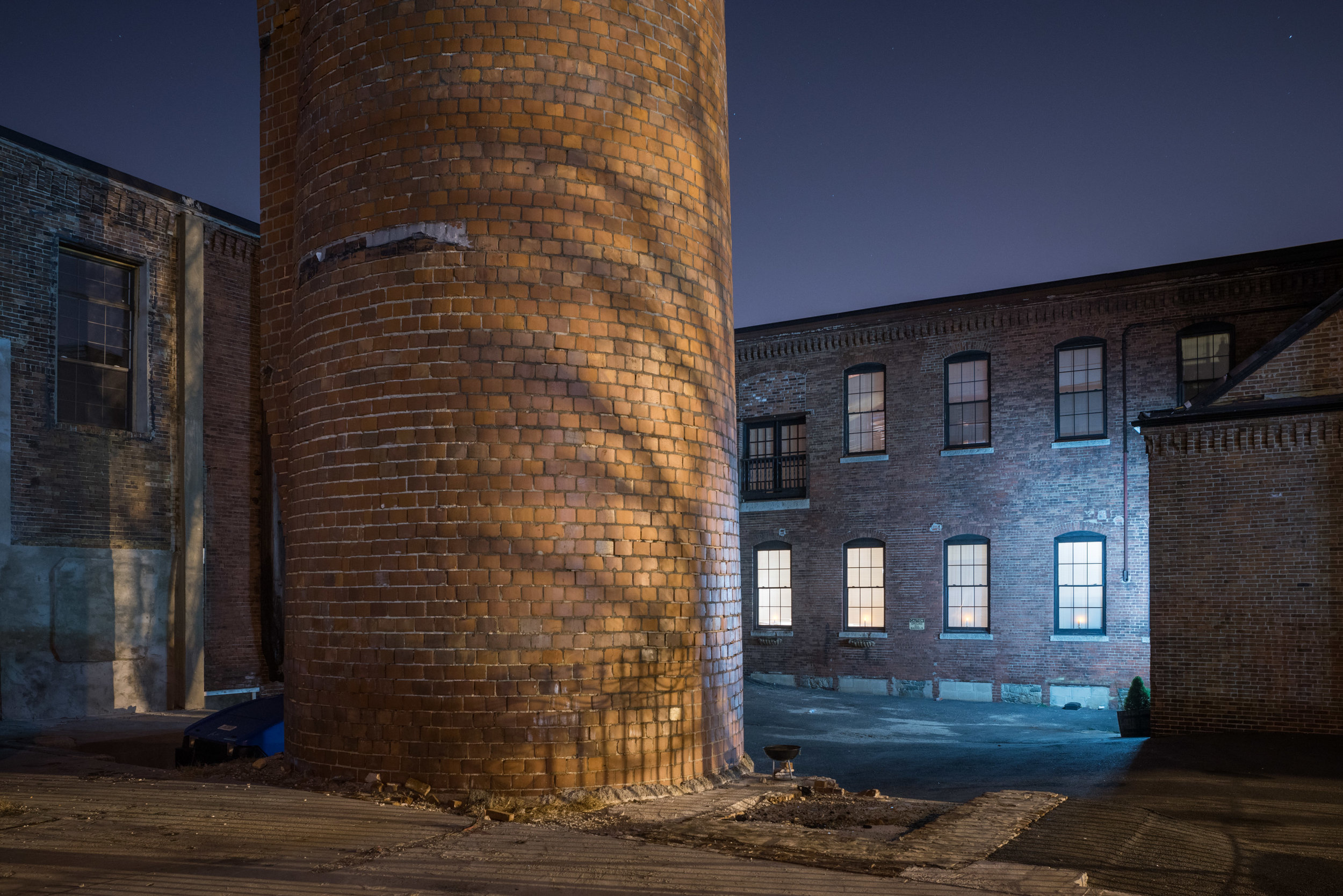 Figure 3c: The same image with the white balance set to personal taste: 2450 K, +7 Magenta.