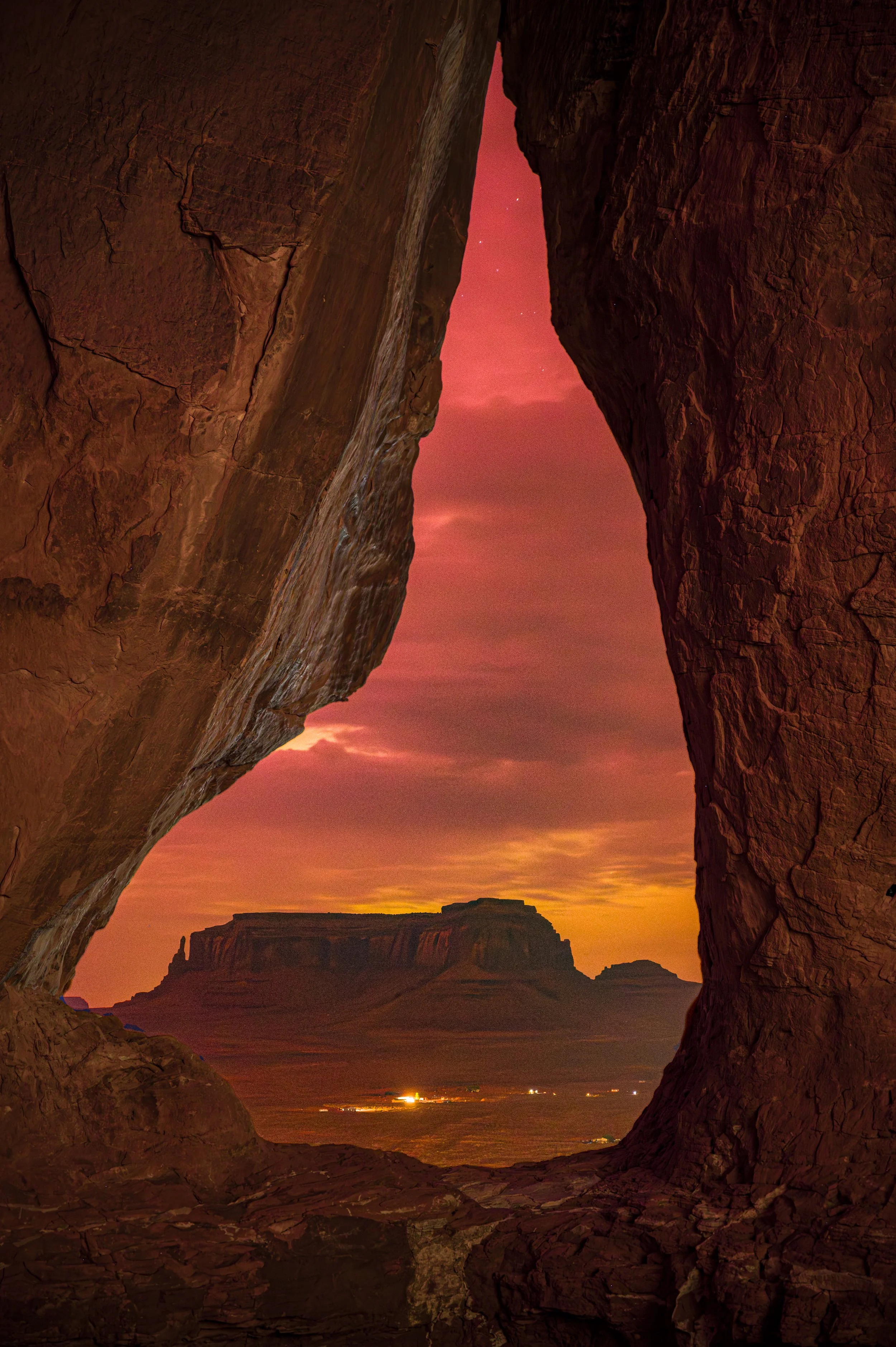 Monument Valley & the Geminids 2026