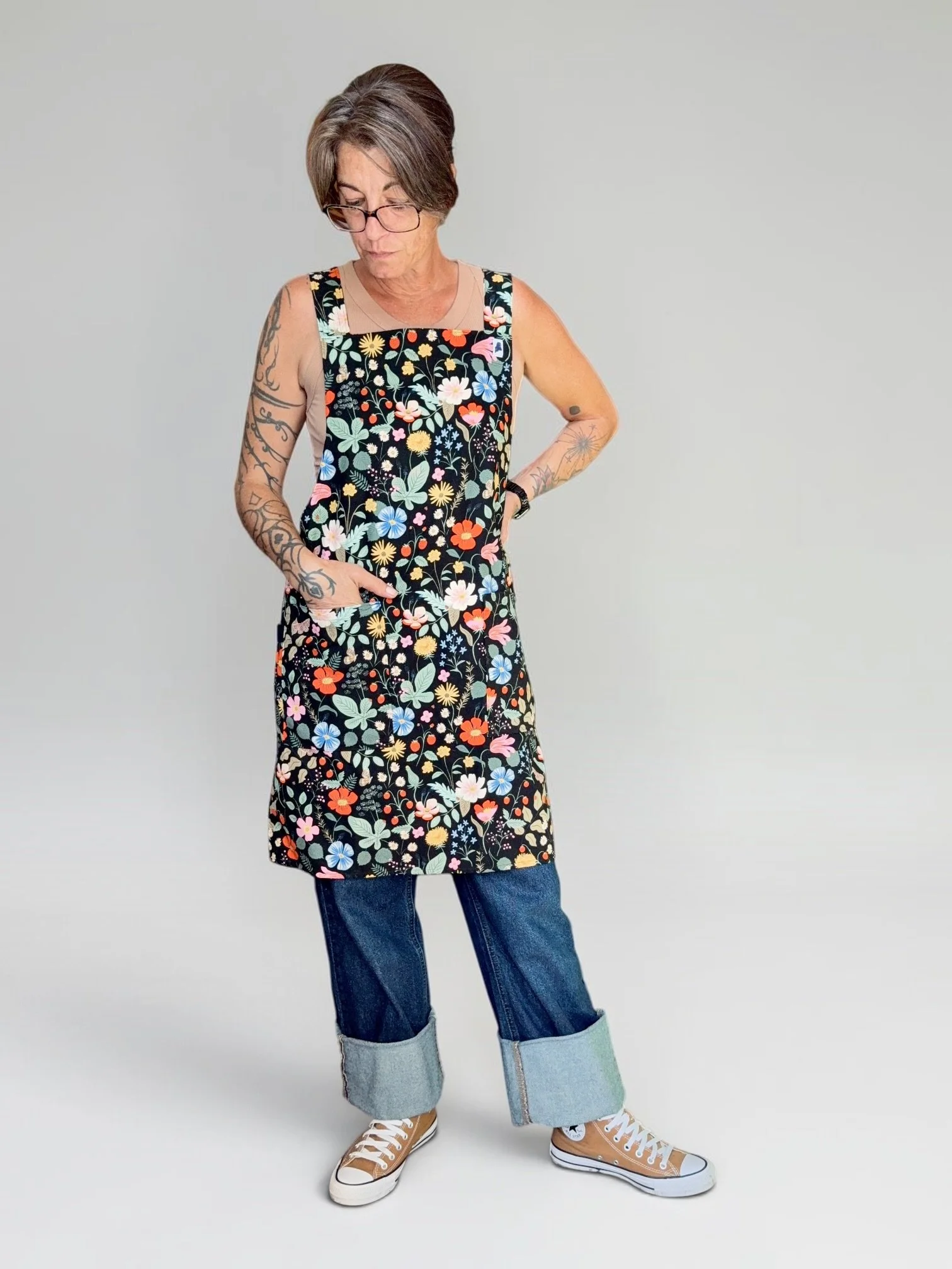 Strawberry Fields Crossback Apron • Linen/Cotton Heavyweight
