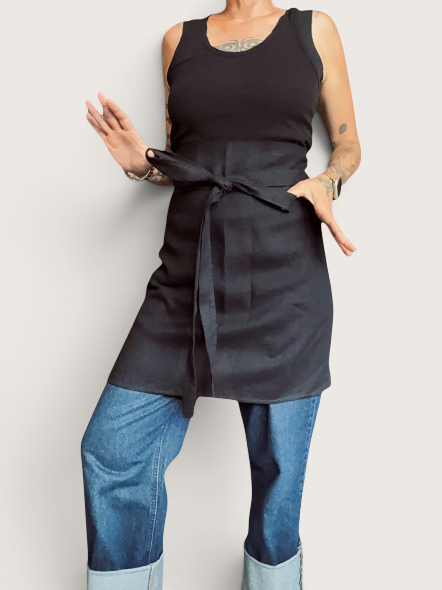 Black Cafe Apron • 100% Linen