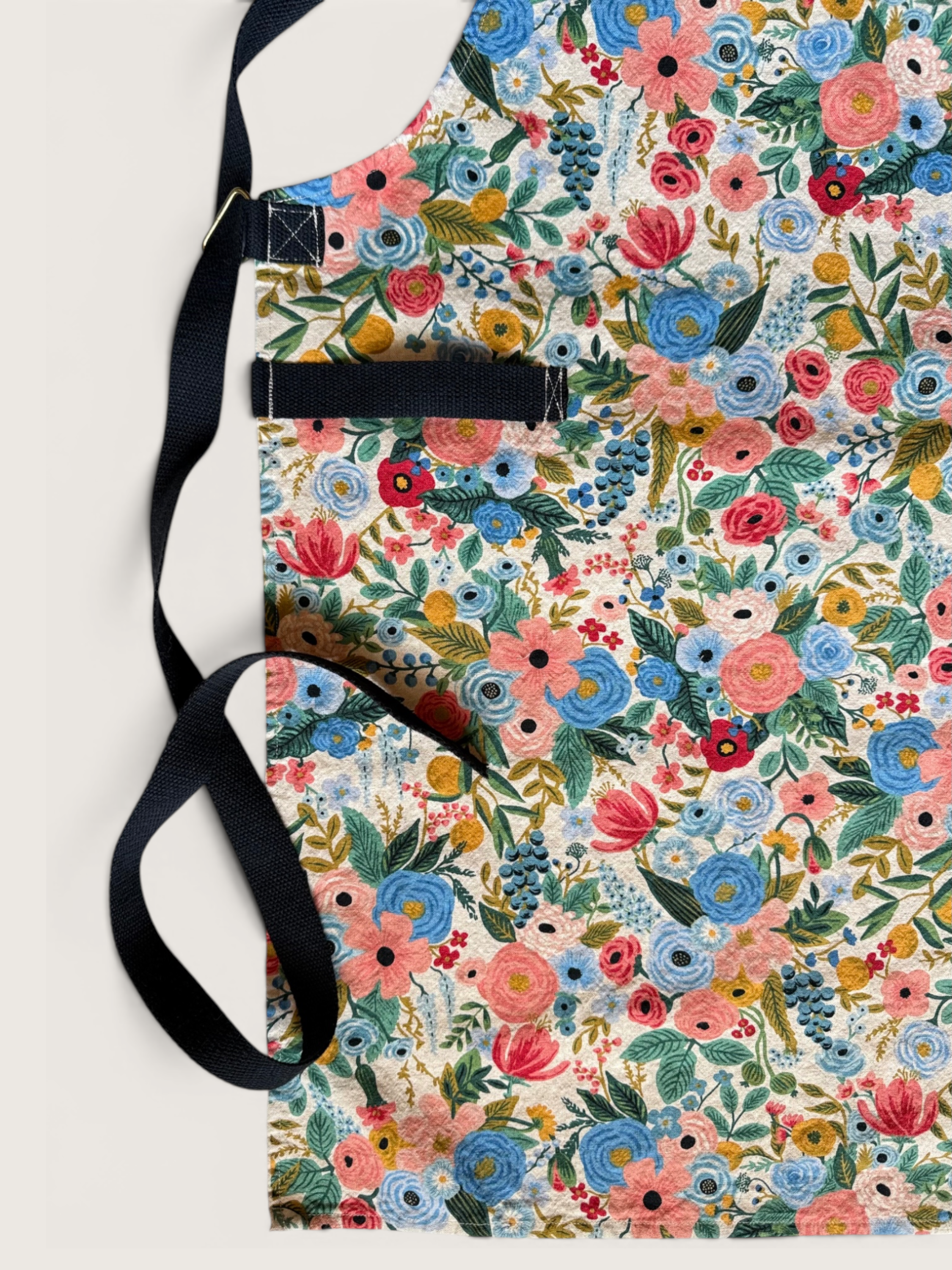 adjustable-bibs-6.png