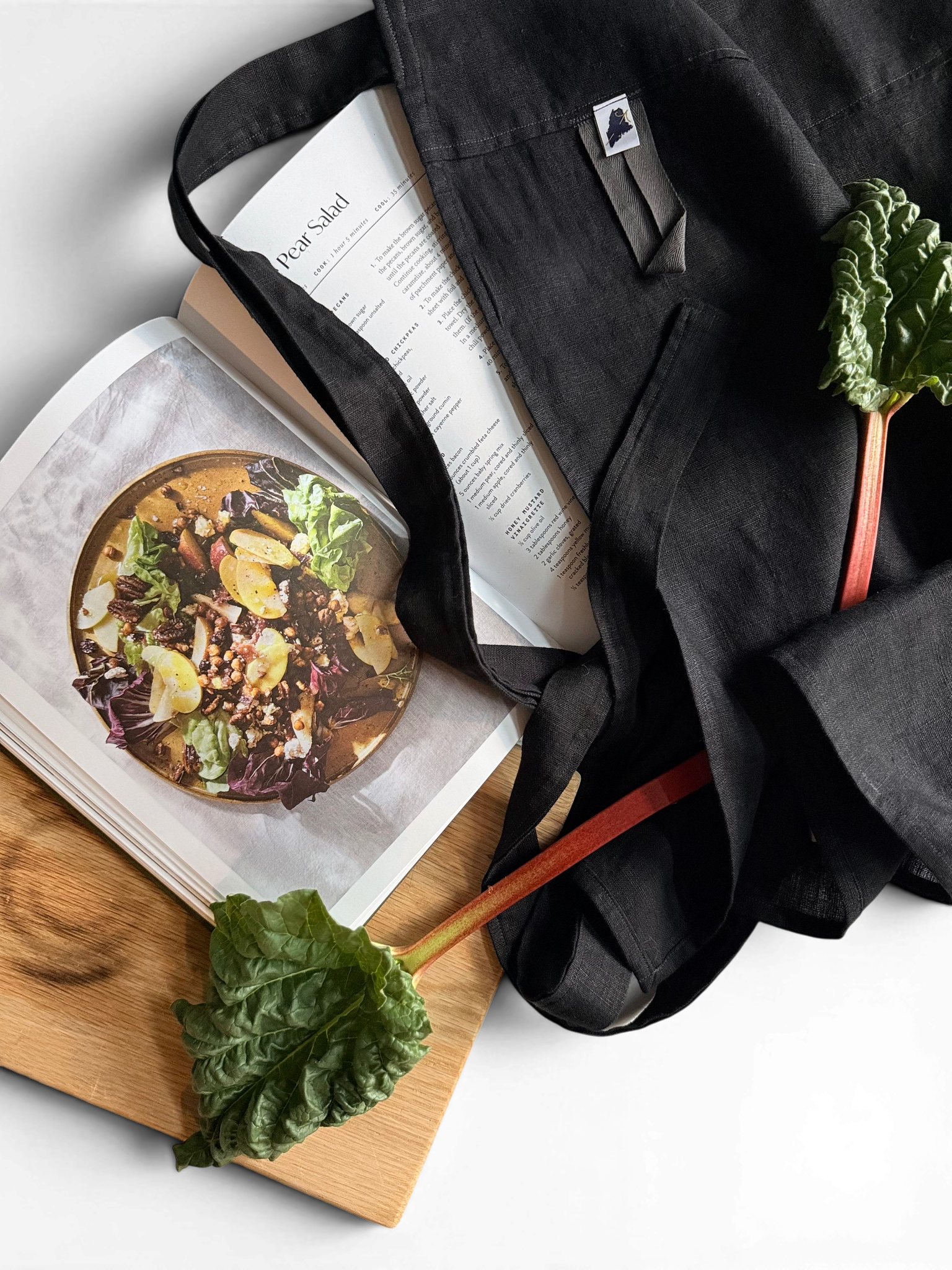 IMG_3920-cafe-apron.png