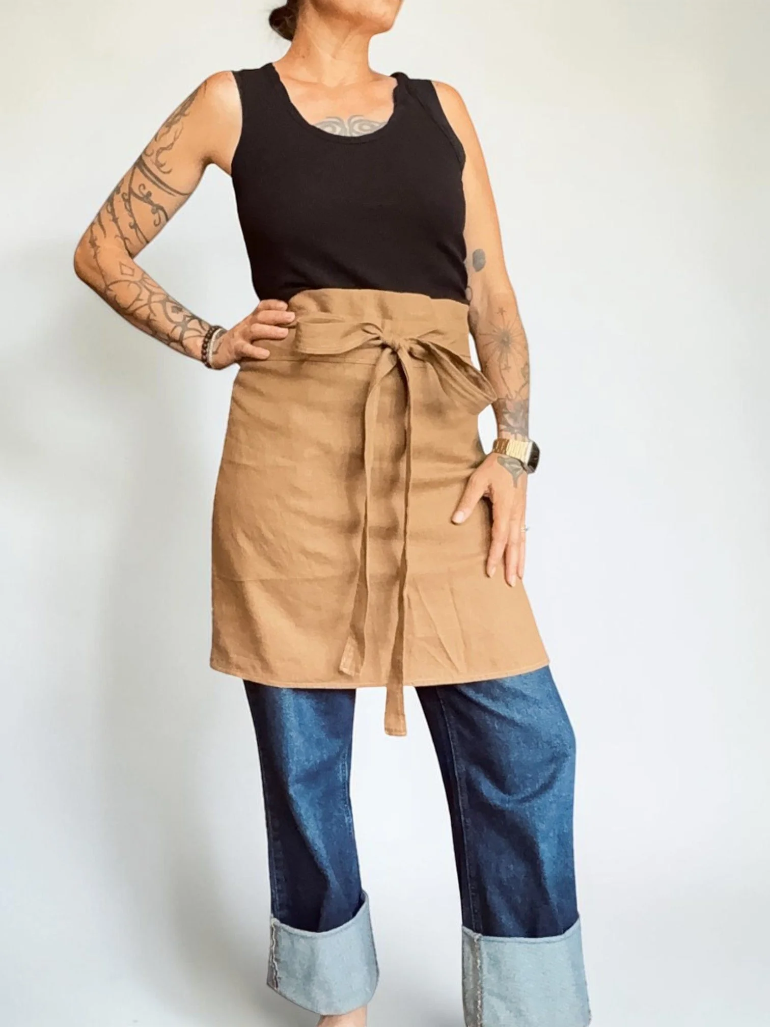 cafe-aprons-in-studio-22.jpg