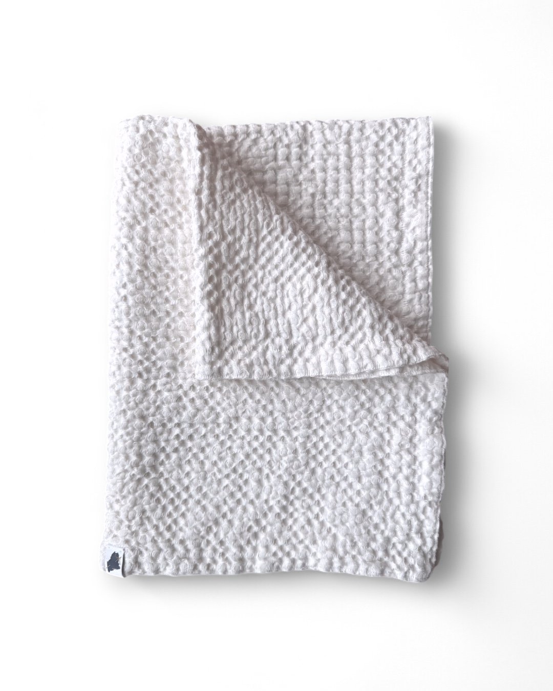 white bath mat 1.jpg