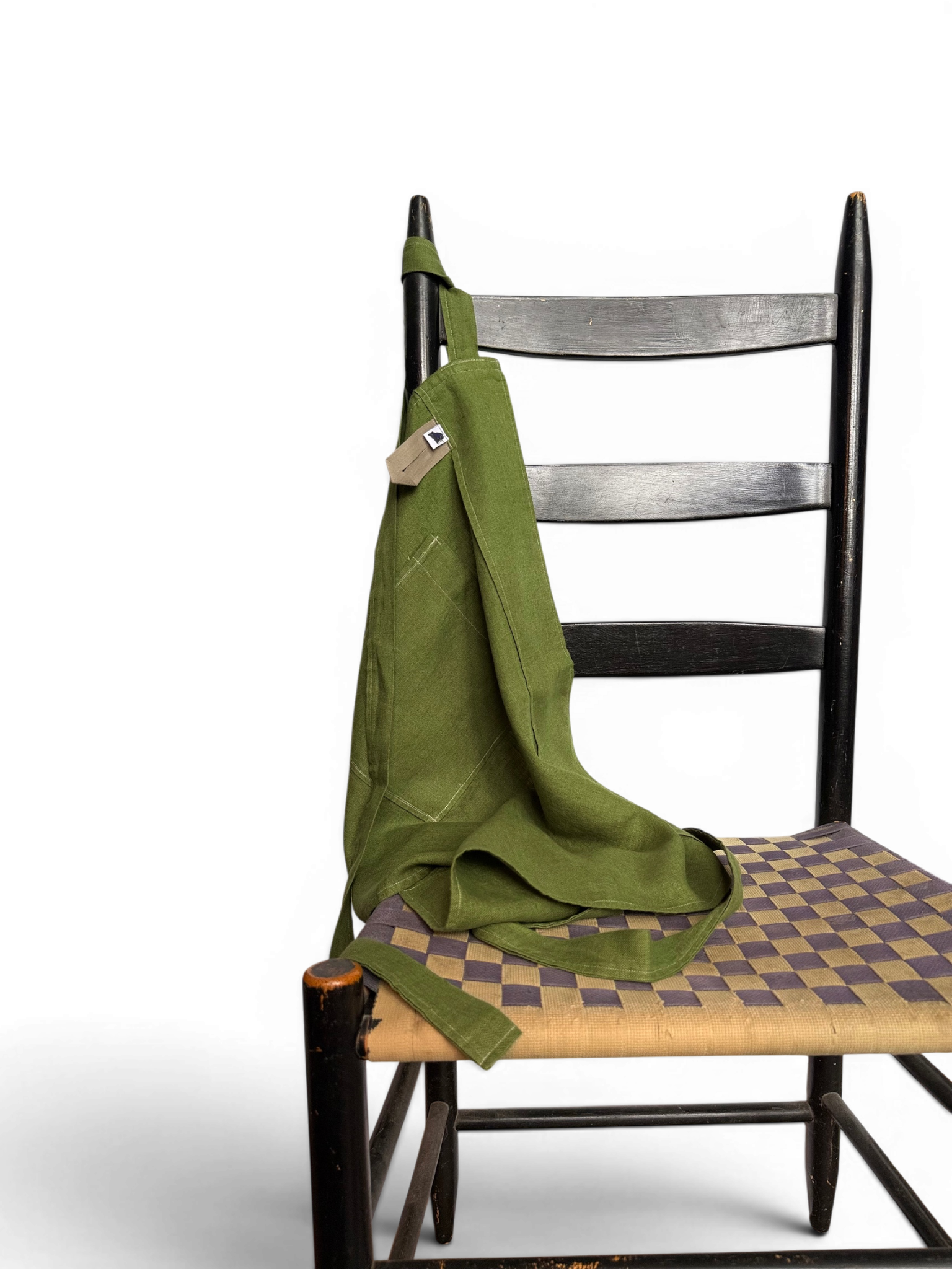 IMG_4113-bistro-apron.png
