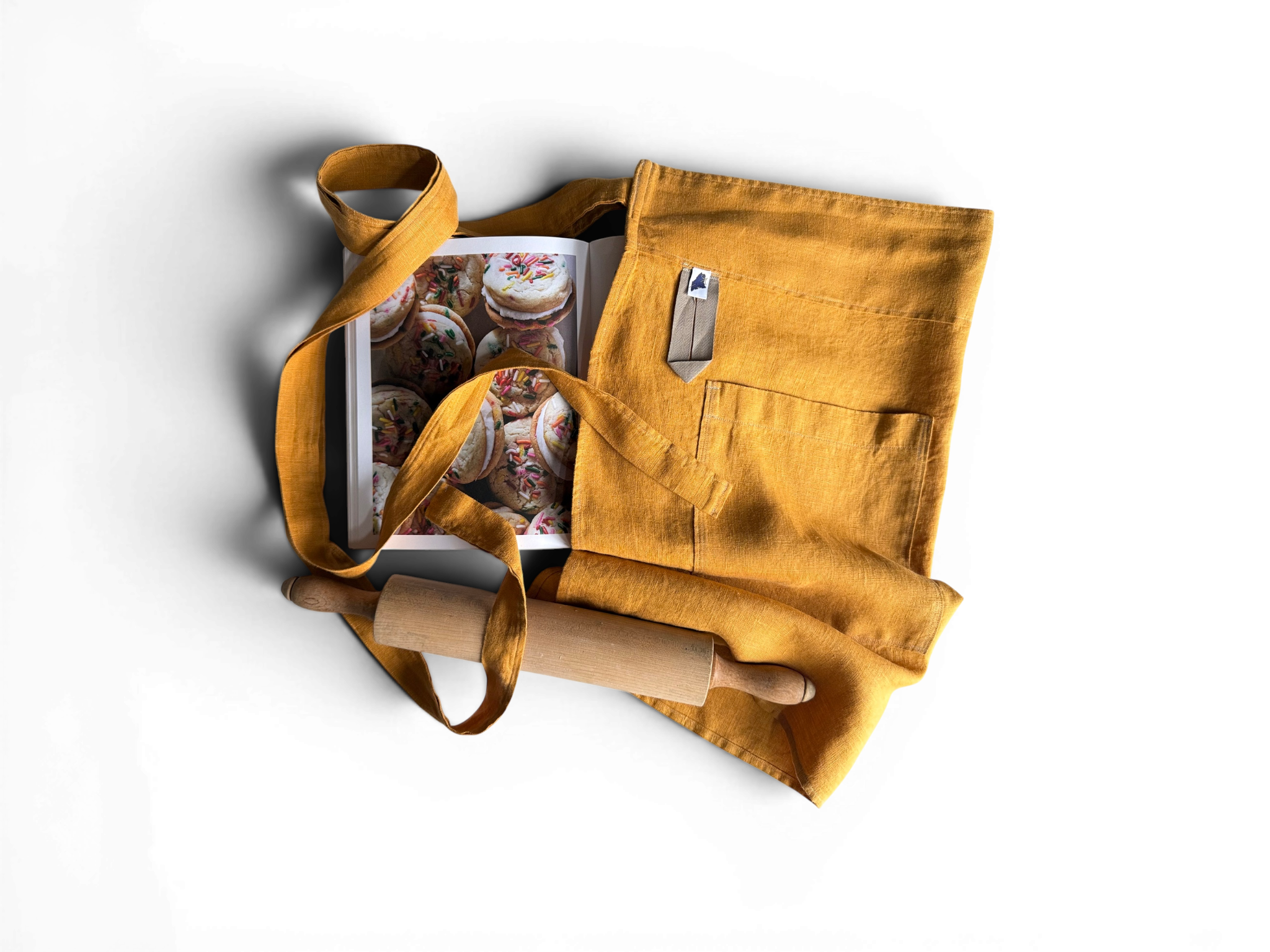 IMG_4128-bistro-apron.png