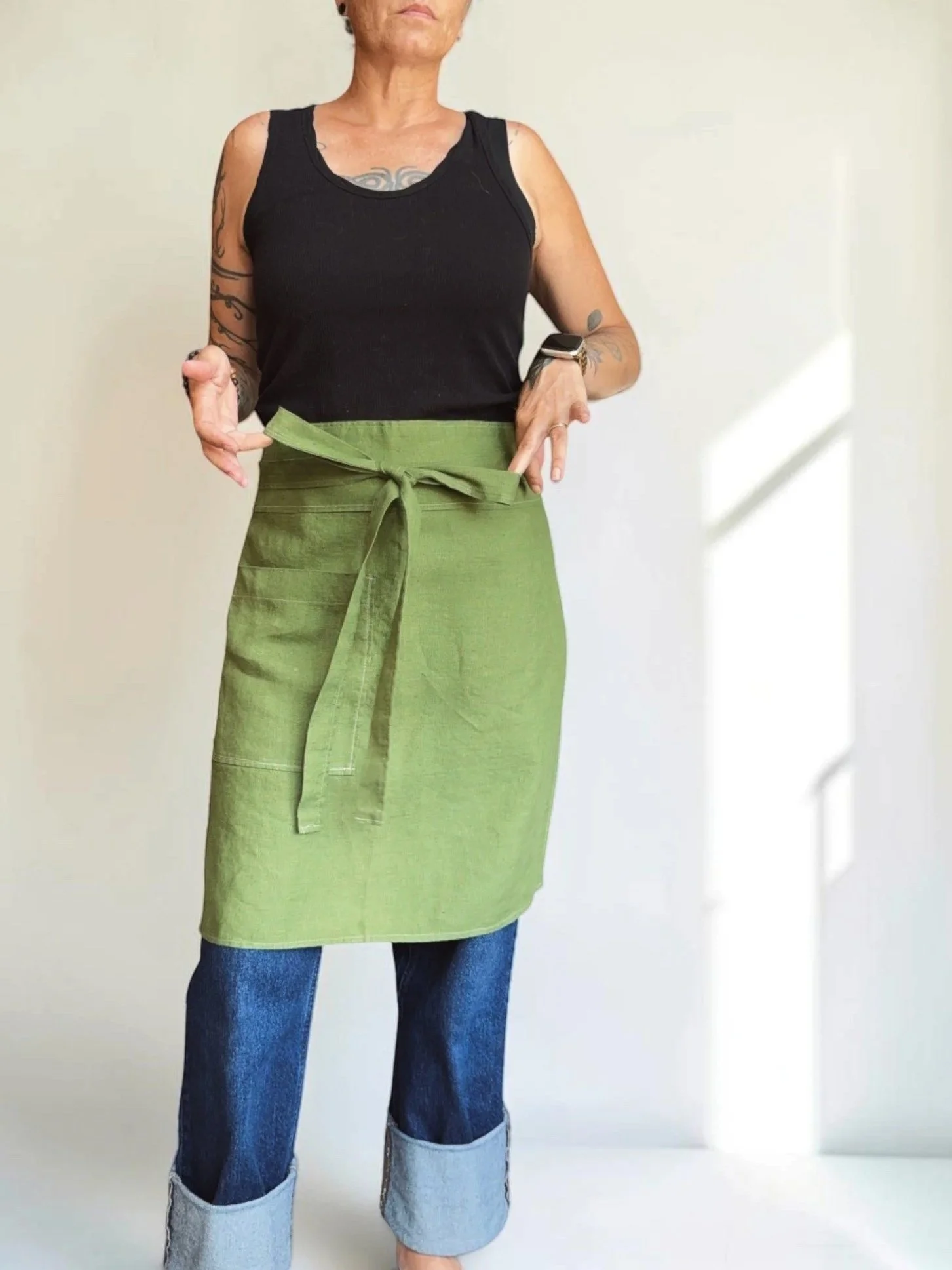 bistro-aprons-in-studio-19.jpg
