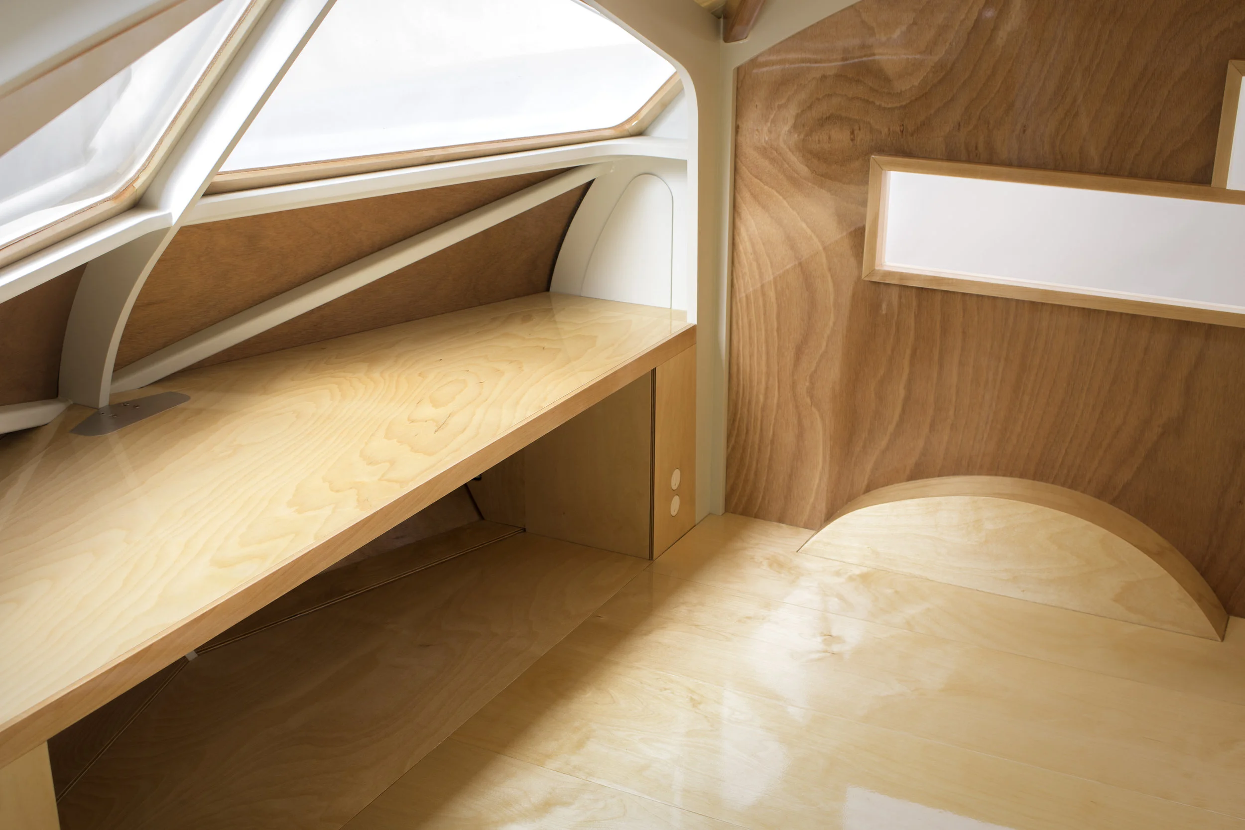 ProductHuttehut_interior2.jpg