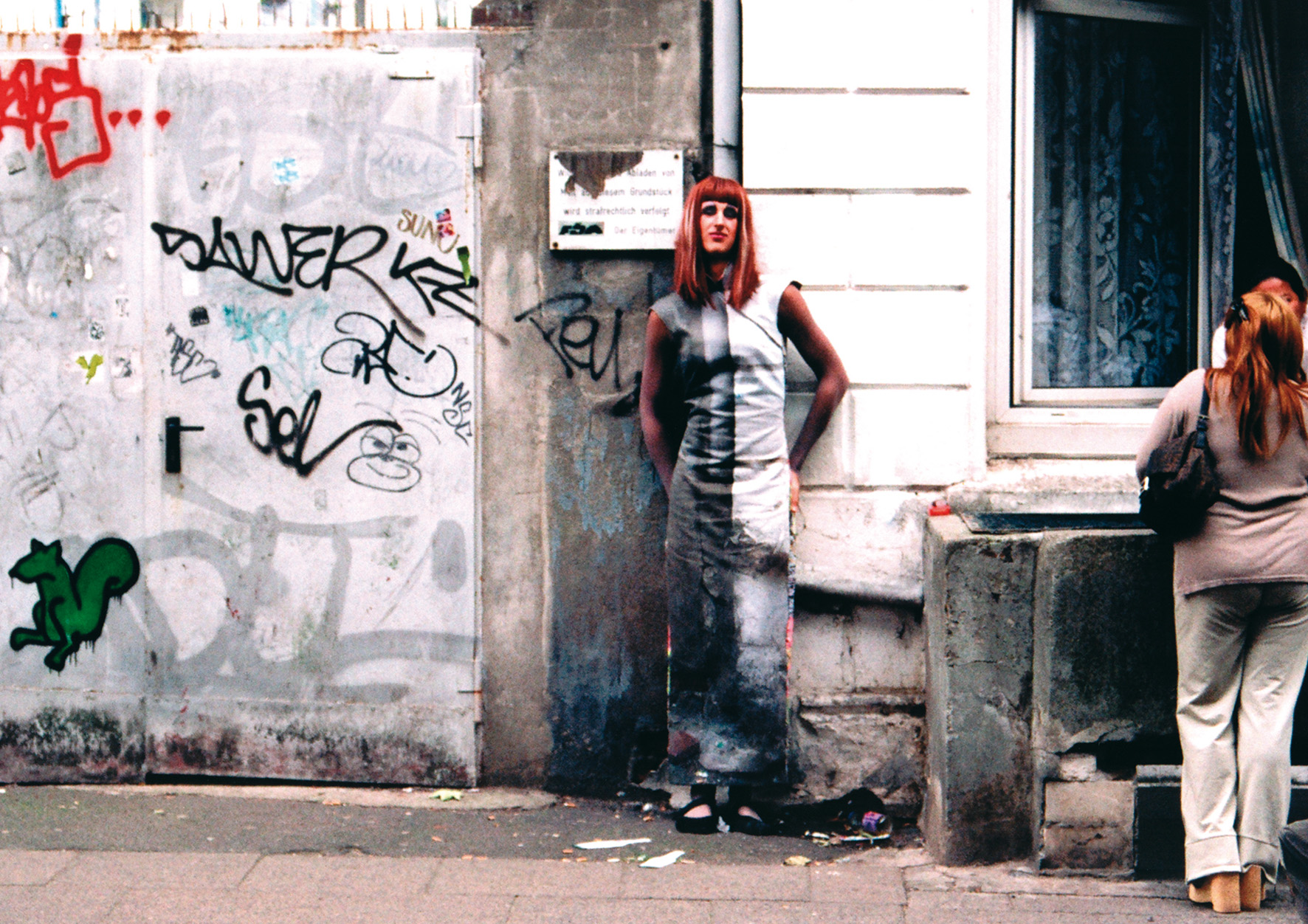   Mimesis – Was ist die Schmuckstrasse?    Arbeit von Frauke Janssen, 2003    Ort: Schmuckstrasse  