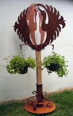 plant hanger1 (2).jpg