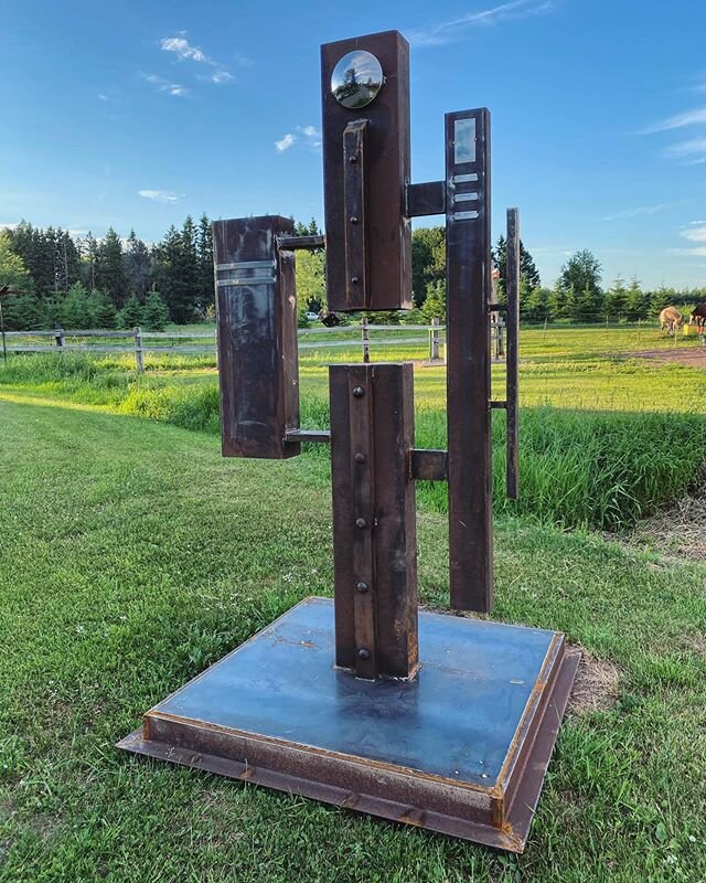 New sculpture fresh out of the shop!

#achillwindsmetalart #metalsculpture #mnartists #stealart #duluthart #seeart #myminnesota