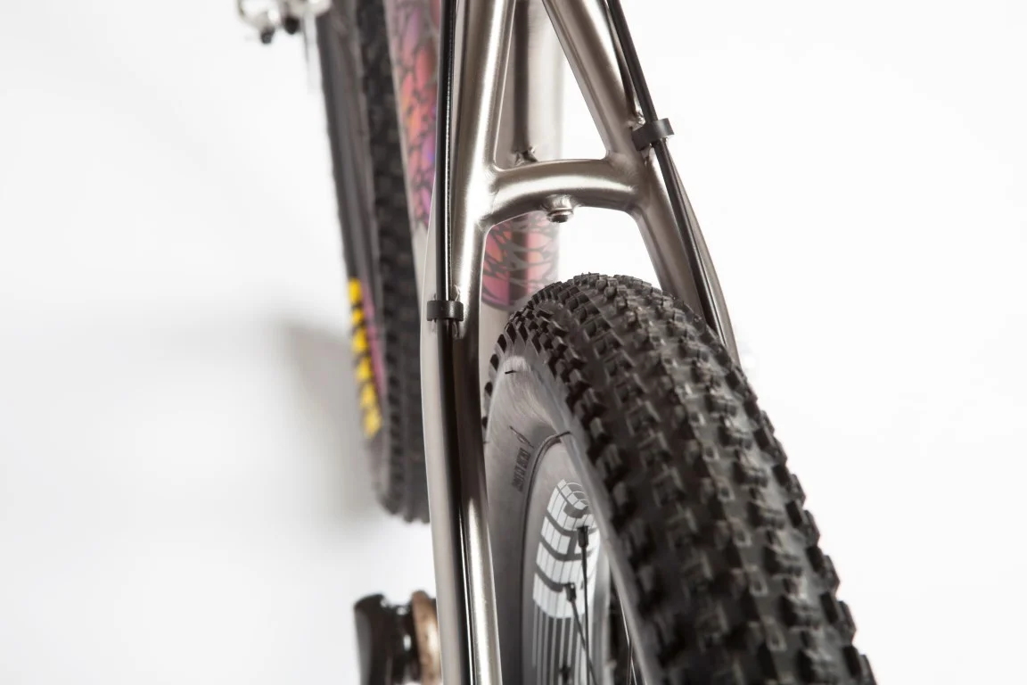 REN-Omen-49cm-Pink-650B-Flat-Bar-Ripper (16).jpg