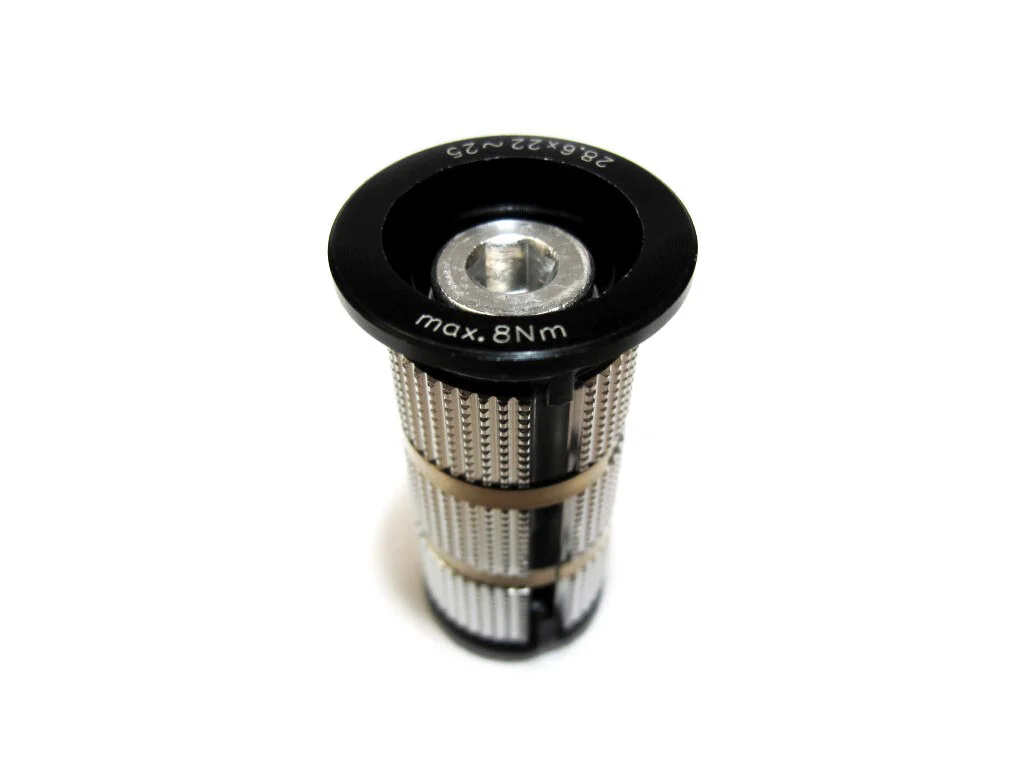 REN-Comp-Plug-Std-No-Cap (5).JPG