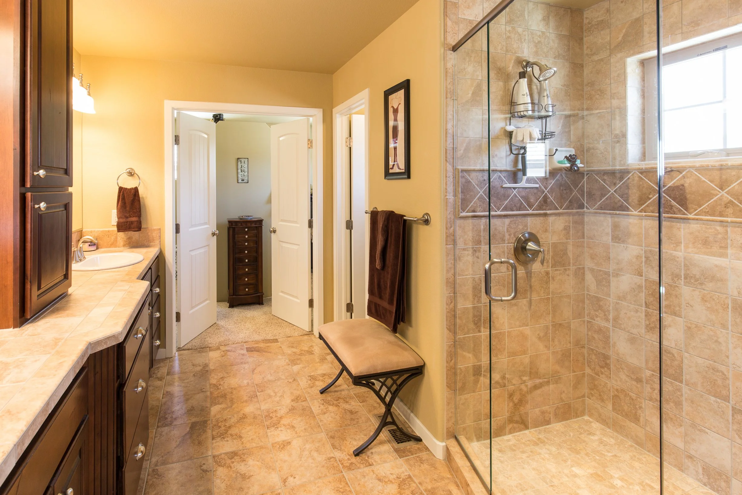 5541 Majestice drive-3.jpg