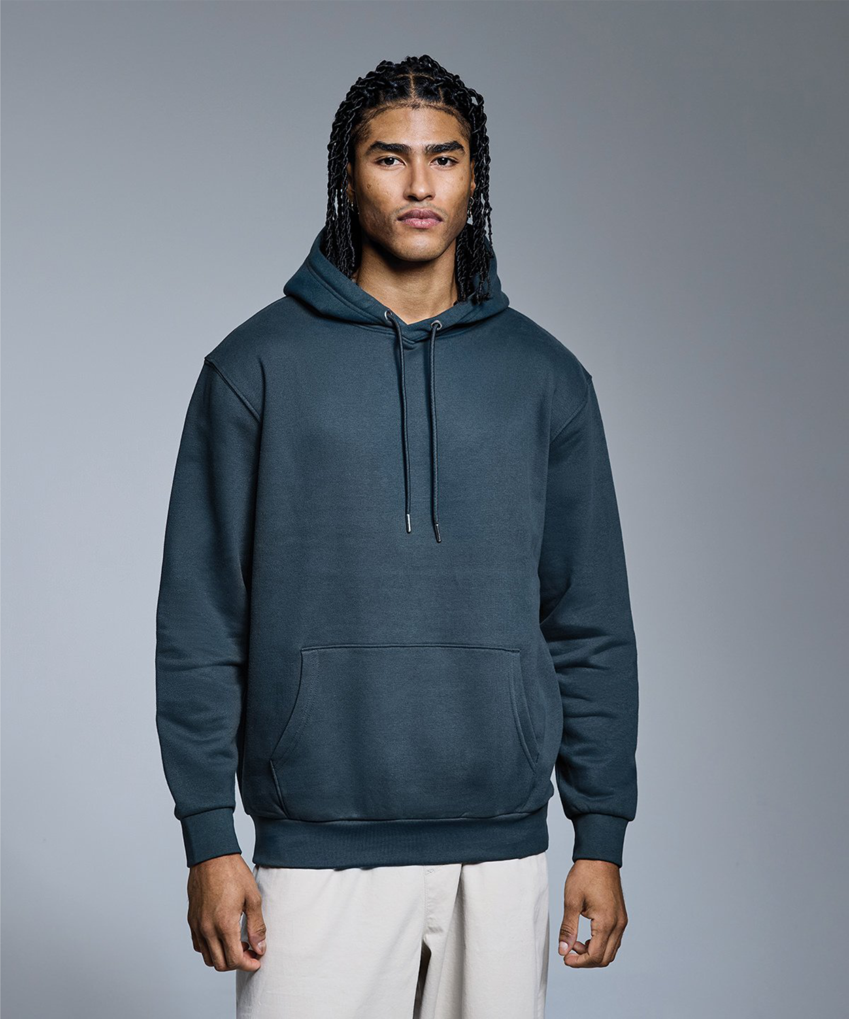 anthem-am101-studio-hoodie-model-2.png