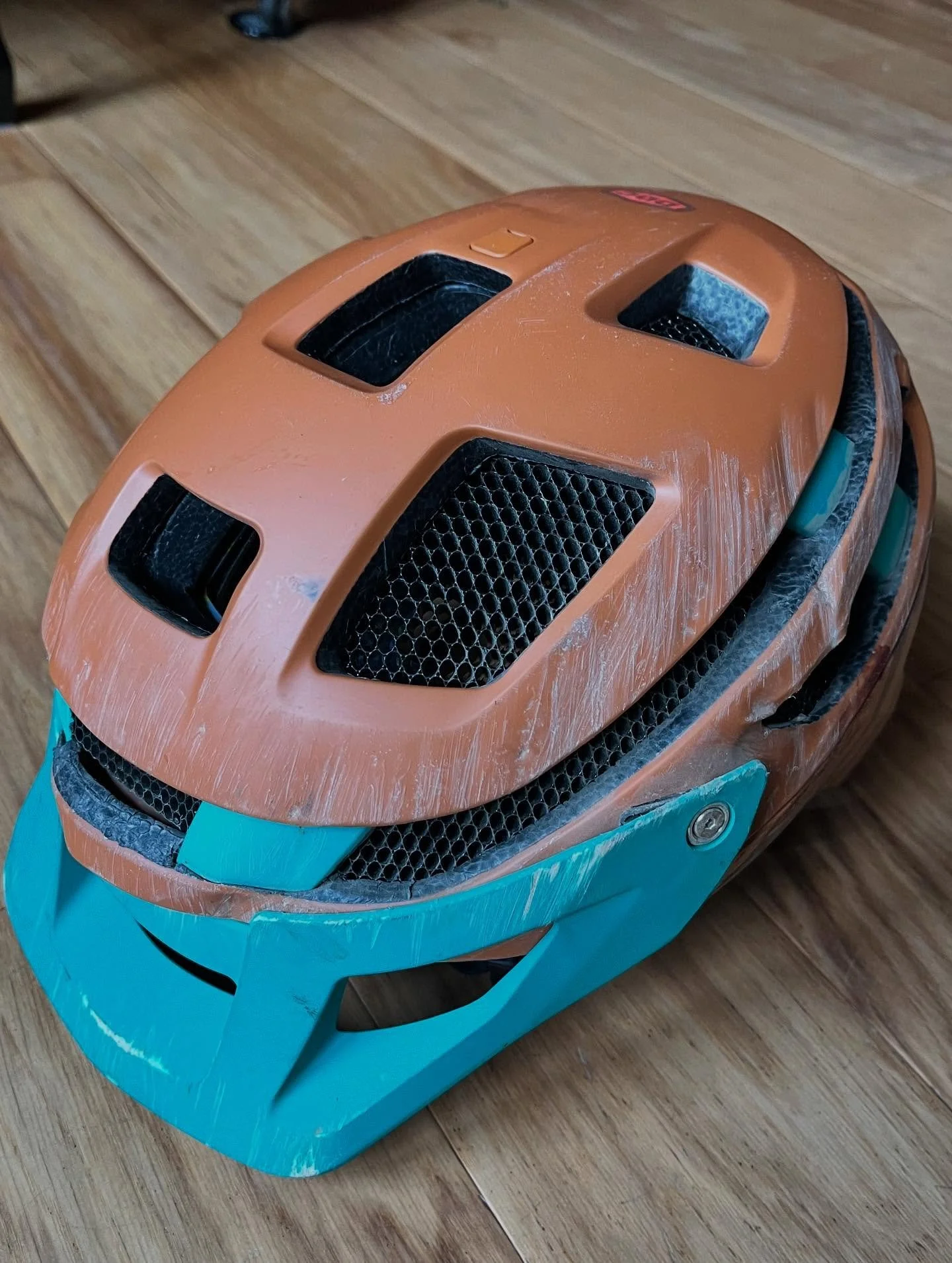 These are some photos of my bike helmet. I had a pretty bad crash while mountain biking in Nelson BC on July 4th. I&rsquo;ll spare you the photo of my face that the ER nurse took &mdash; you can use your imagination after looking at the trashed and b