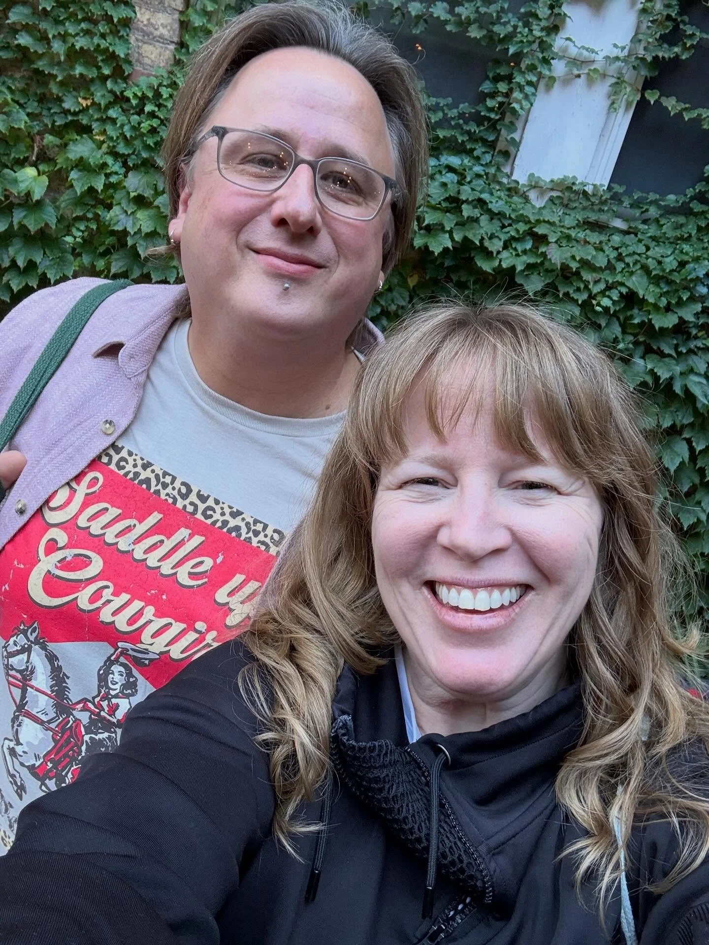 Look who I was lucky enough to see on this east coast tripπ Amelia even took me on a tour of @union_art what a badass art department π€©