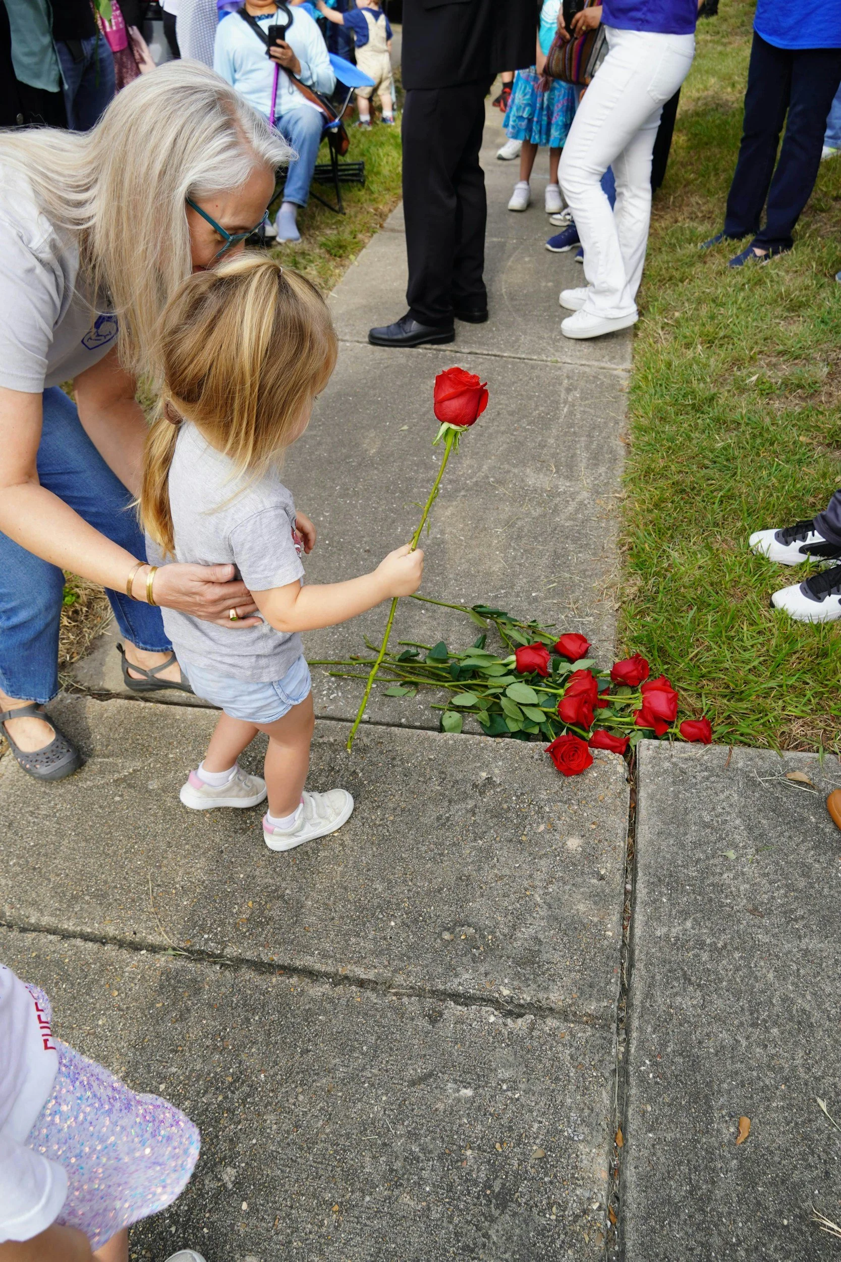 Helping Children Understand Death: A Guide for Parents and Caregivers