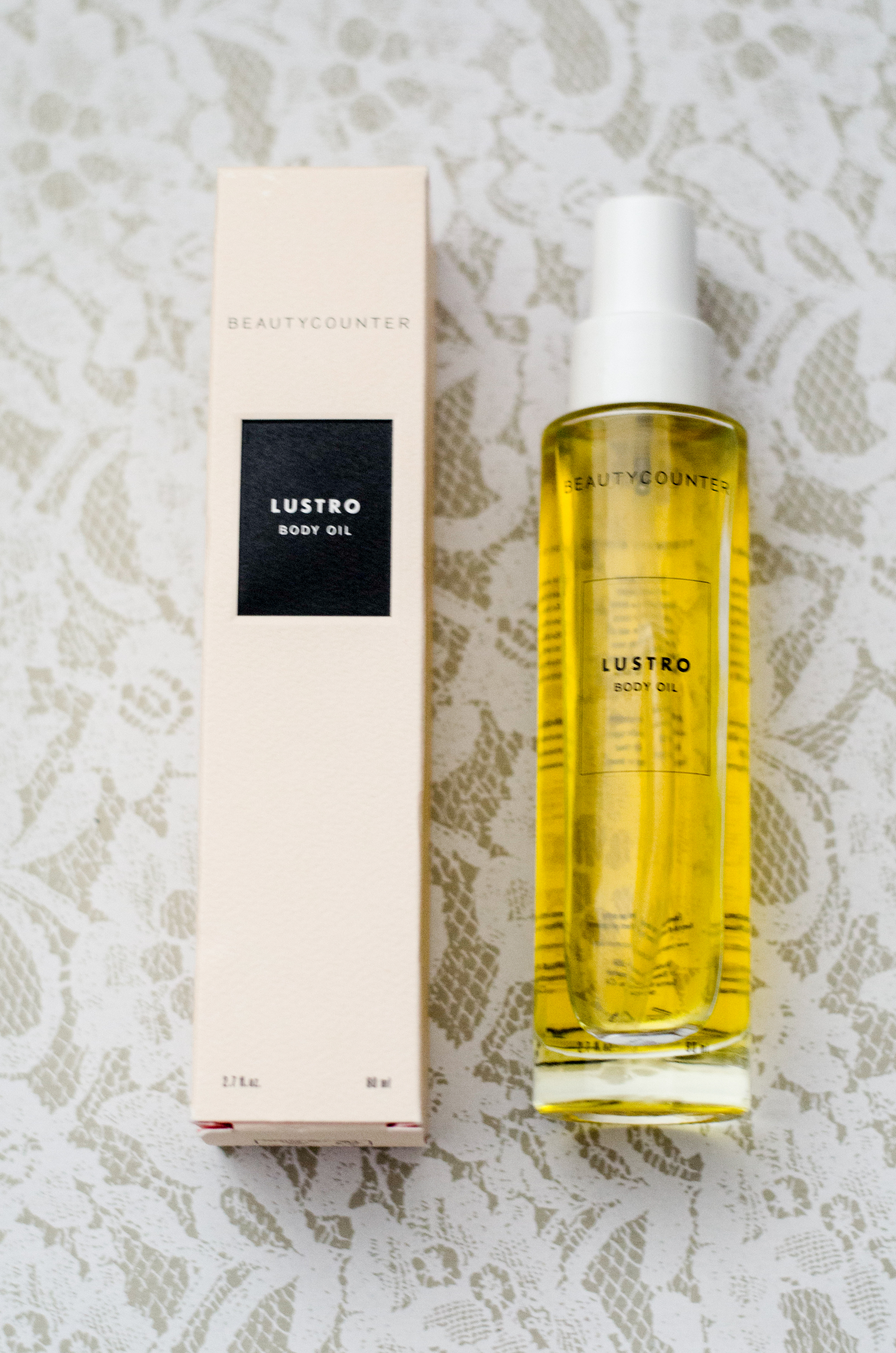 lustro body oil .jpg