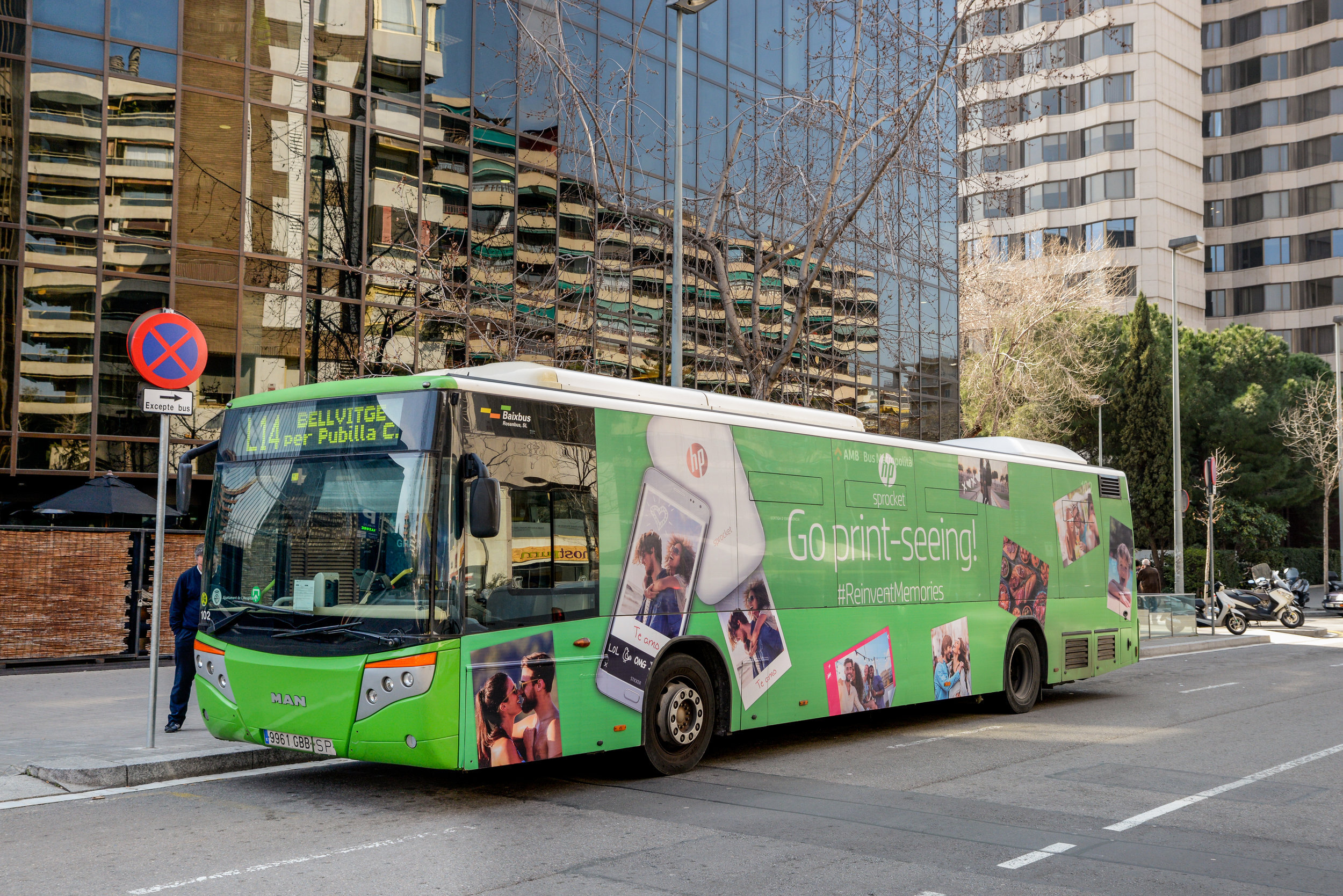 HP+MWC17++bus+-+Green.jpg