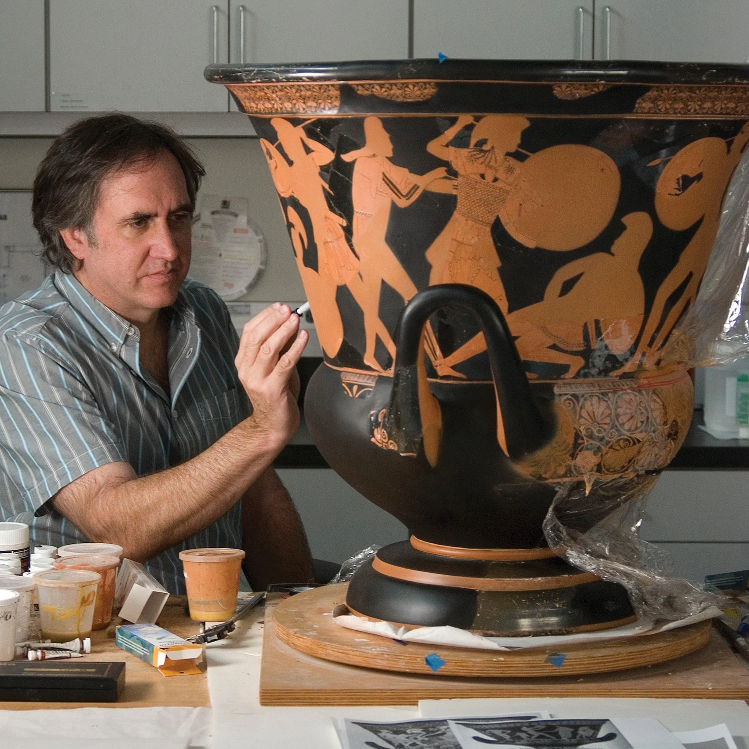 Two Approaches to Vase-Painting Restoration
