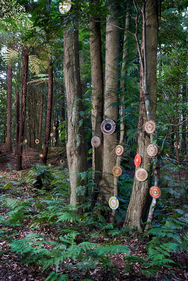  Michael McIntyre, Extinct Markers (detail), 2016, discarded cane, bamboo and grasses, acrylic and jute, 300 pieces, dimensions variable. Image-Keith Maxwell 