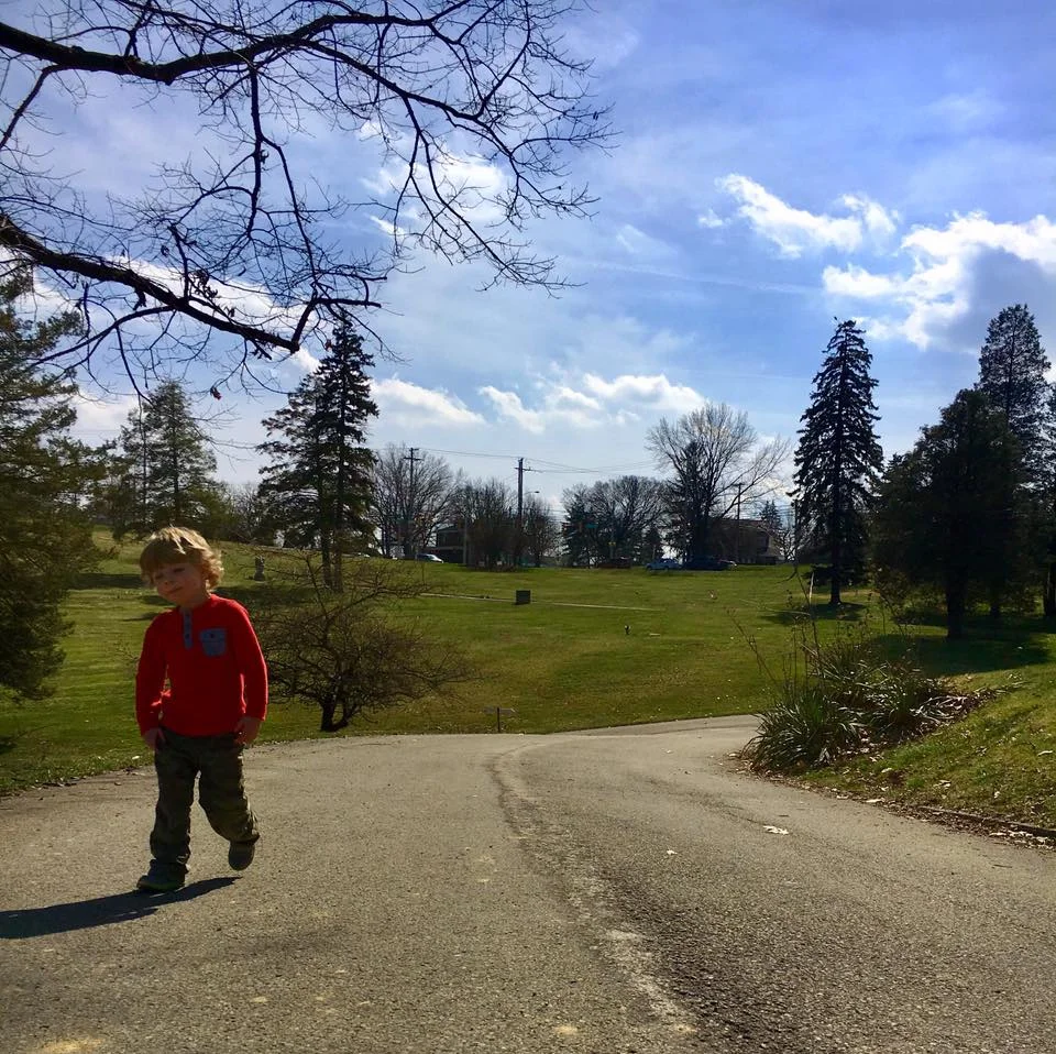 March 21. Β π·ππ·Spring is coming! π·ππ· "I wish I had a job that allowed me to never miss a day of sunshine," said my 2 year ago self. Guess what! You can! π We spent the afternoon soaking up fresh air and sunshine. Now, hopping on to host a call for our team!