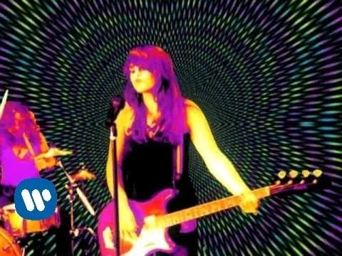 The Donnas - Fall Behind Me (Video)