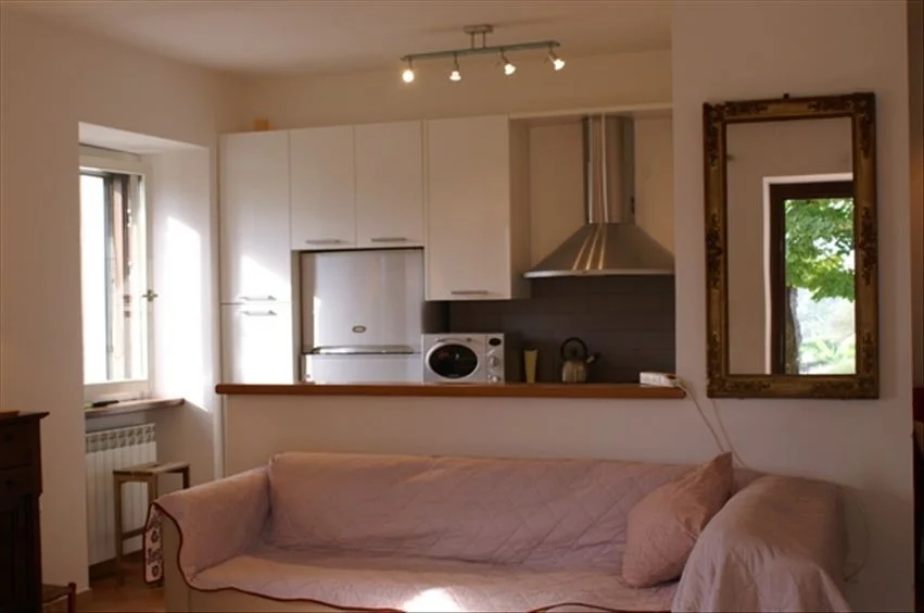 Modern amenities in a fully-renovated medieval mansion