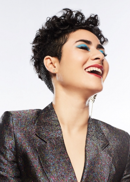 Montaigne - Fashion Journal
