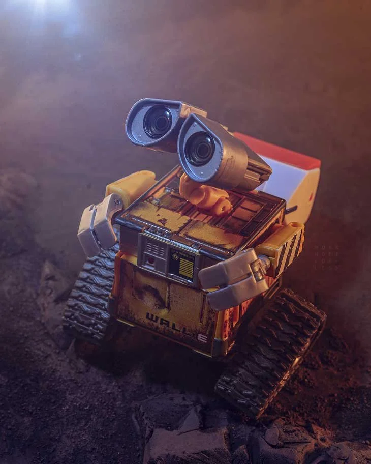 WMOL_Pixar-Spotlight-WallE-4.jpg