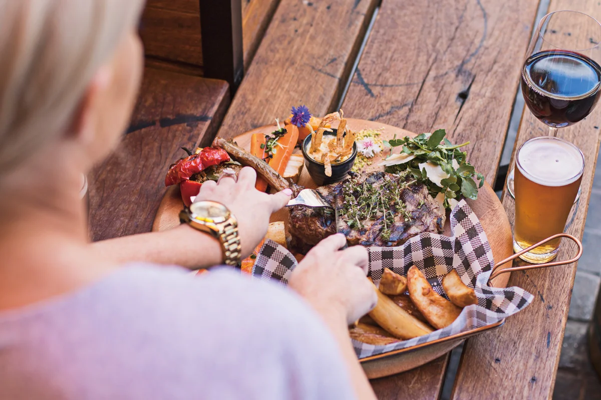 The Grovedale Hotel - Food 088.jpg