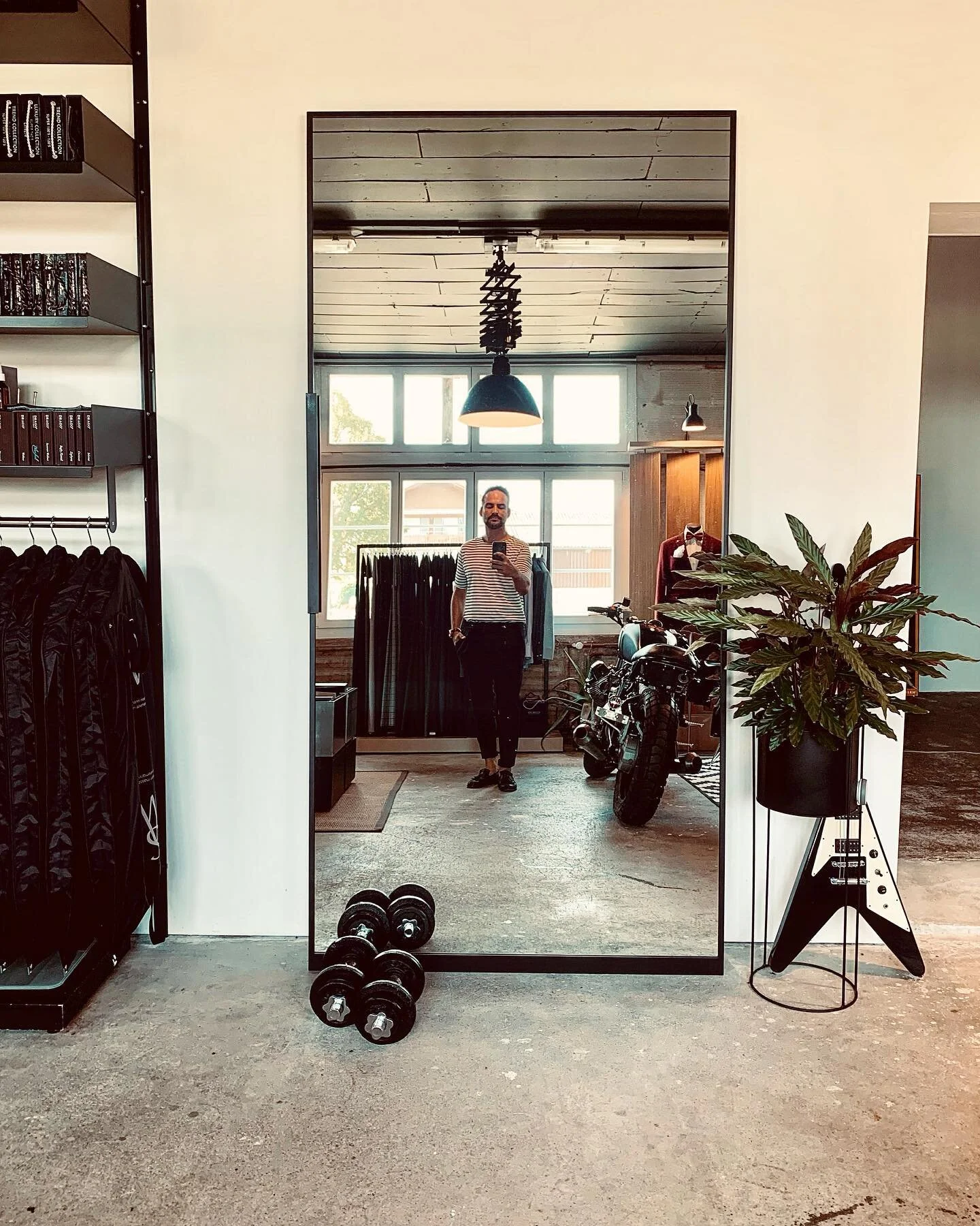 IMPRESSIONEN — SAM