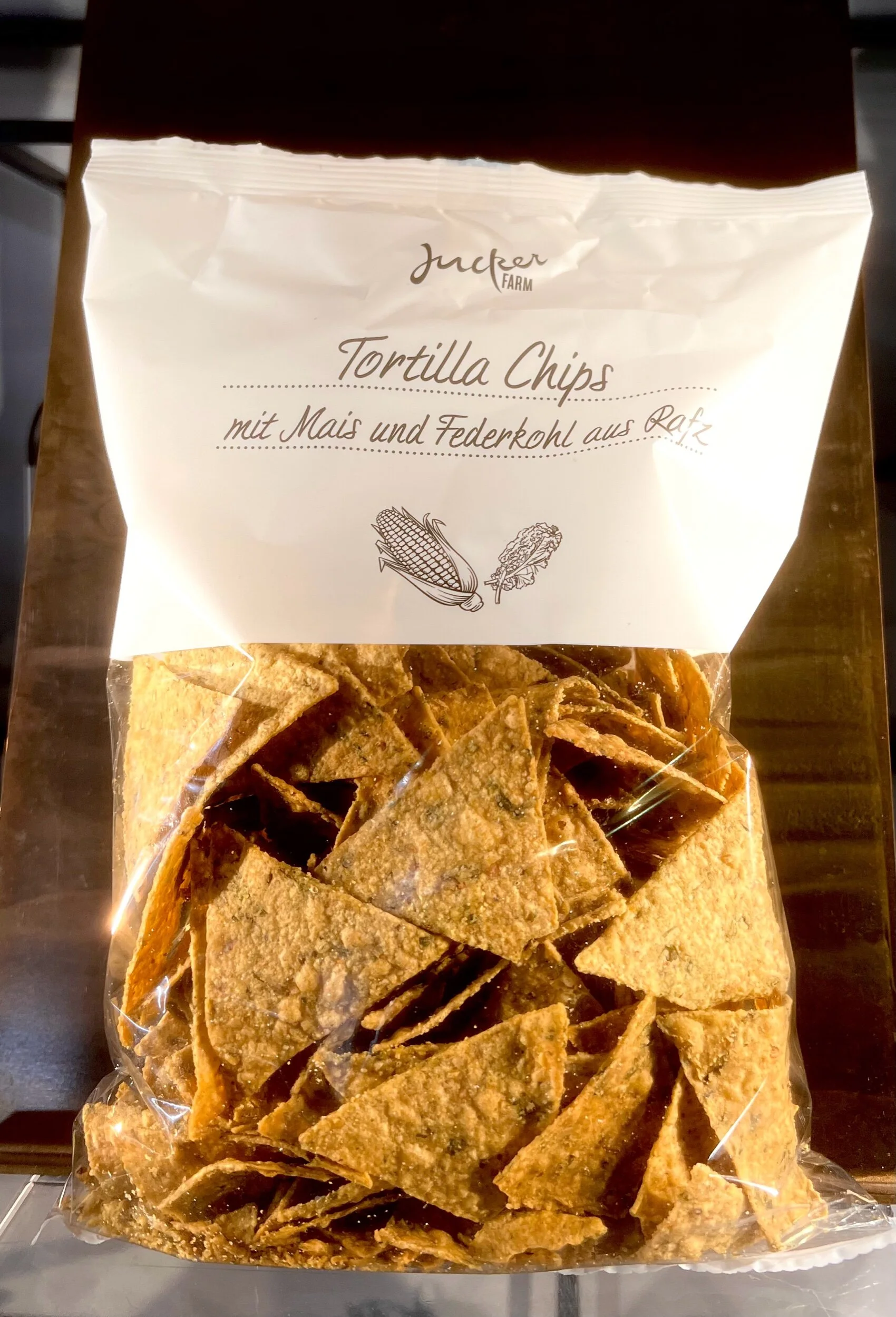 9EA31E00-413F-41A5-96BA-4EE20D4E4021