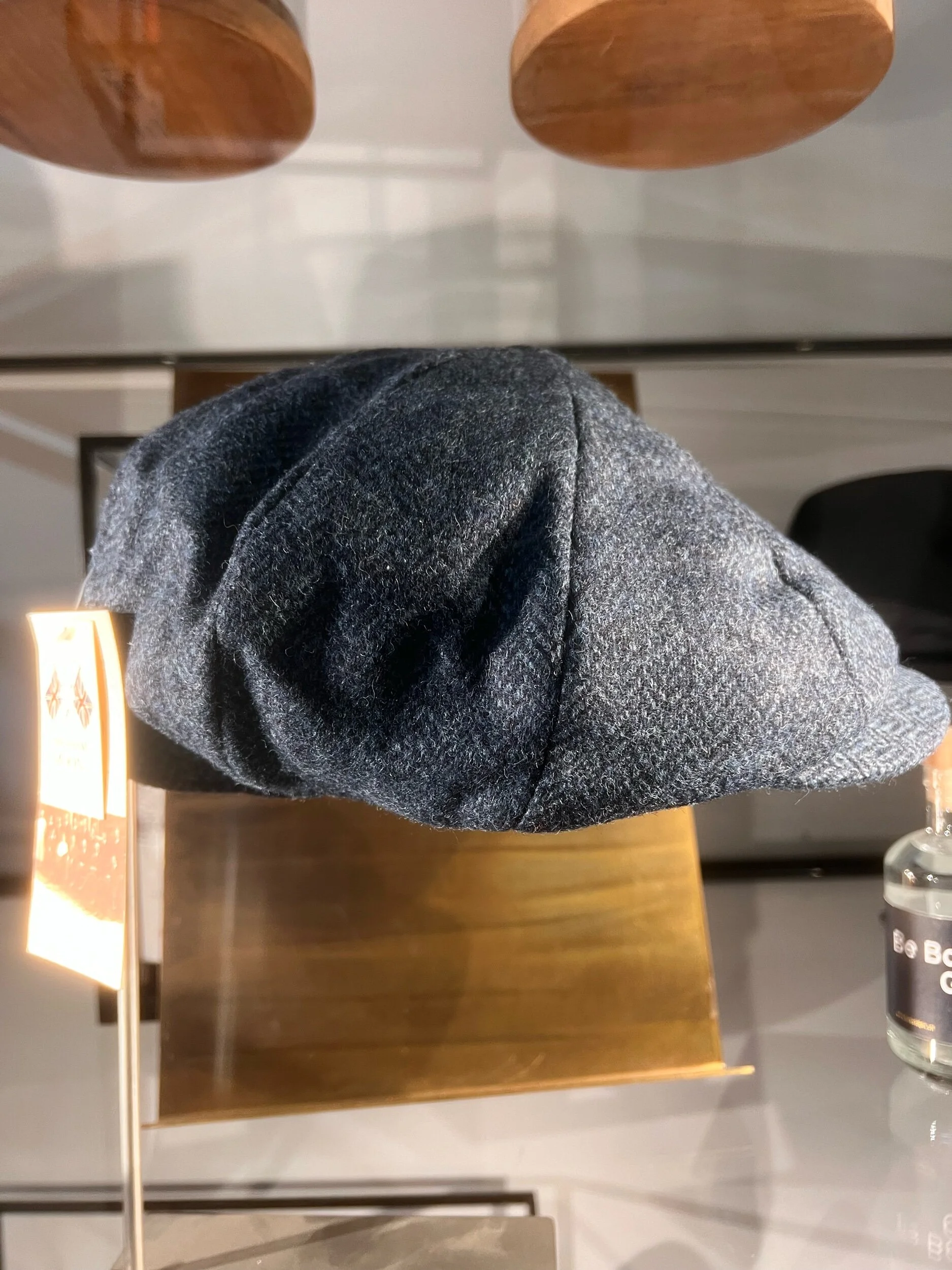 CD27324D-636D-4E1D-9135-DC7E0FF4E072