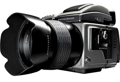 Machinery: The equipment we use includes a Hasselblad H5D.
