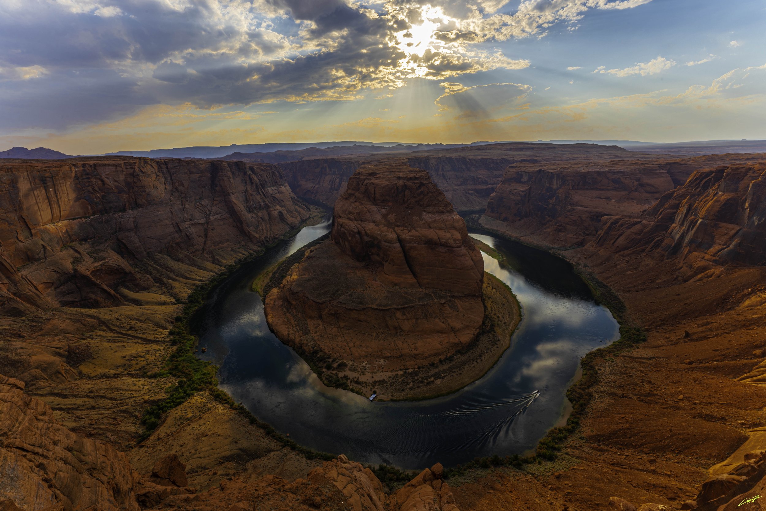 HSB_EDITSIG_GNZ02110-HDR-Edit.jpg