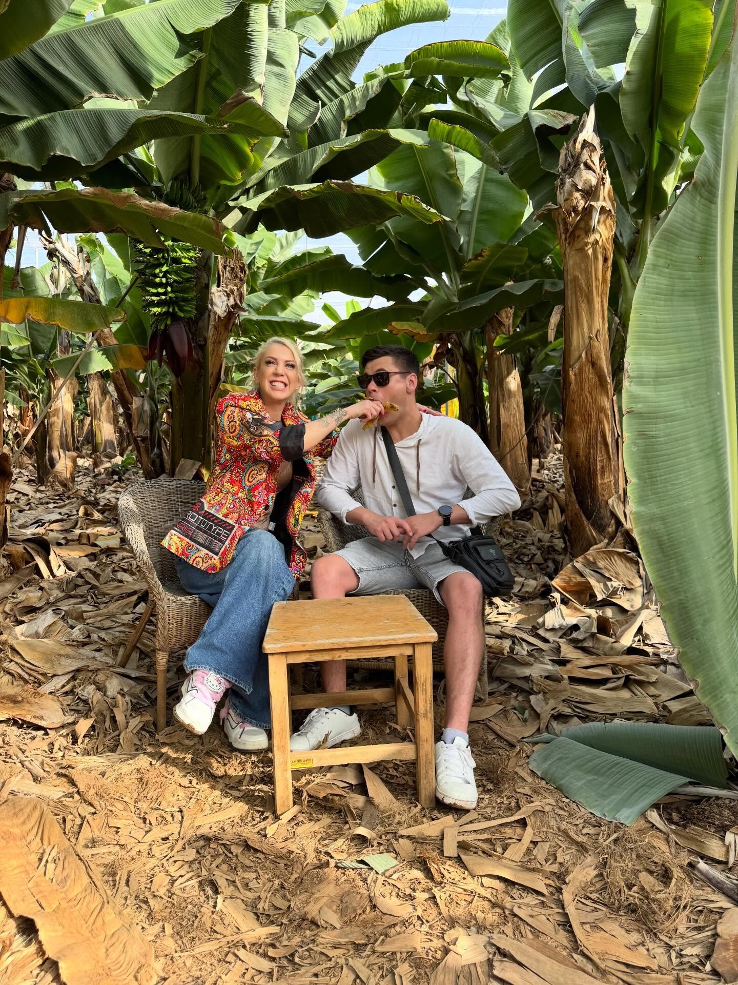 Vallutamas Tenerifet 🏴&zwj;☠️🤩

Andsin eriti l&otilde;busa &amp; muusikaliselt p&otilde;neva kontserdi koos @paulneitsov iga Adejes @boomboxmusicbartenerife 🎶

Vurasime ringi m&ouml;&ouml;da saart @rentalcenter.tenerife eriti v&otilde;imsa mardika