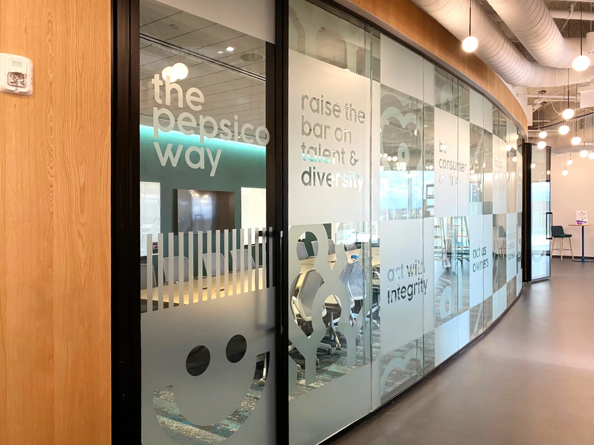 pepsico-rogers-interior-branding-6.jpg