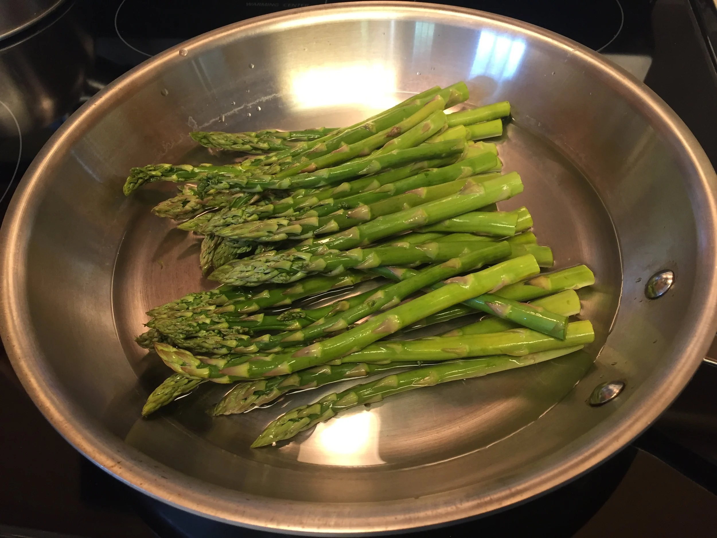 Steamed Asparagus