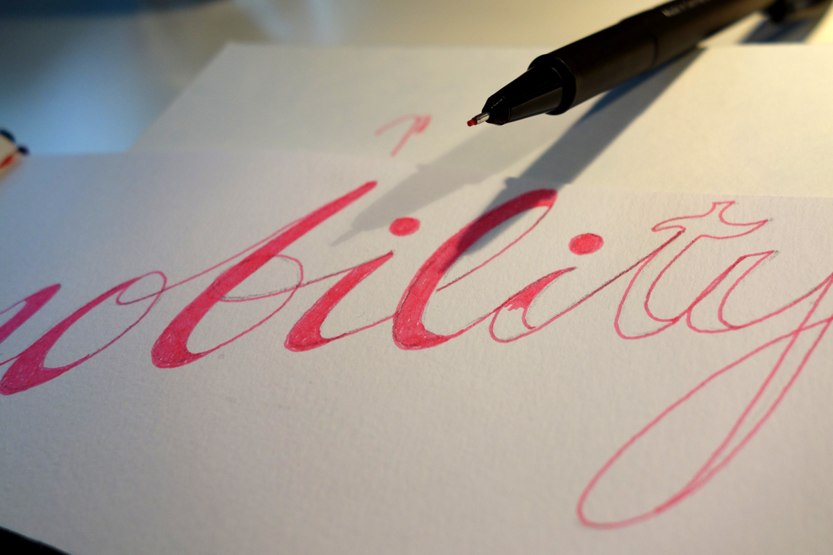 For the text line I went directly with a pink Schneider Topliner 967 I once bought in a set in the post office: They are totally inexpensive and have a super quality and very bright colours too. And they last very long.