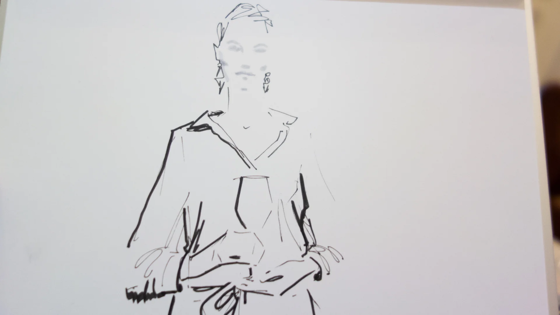 Live-Sketching-Fashion-Illustration-Event-Lillet-Virginia-Romo-1.jpg