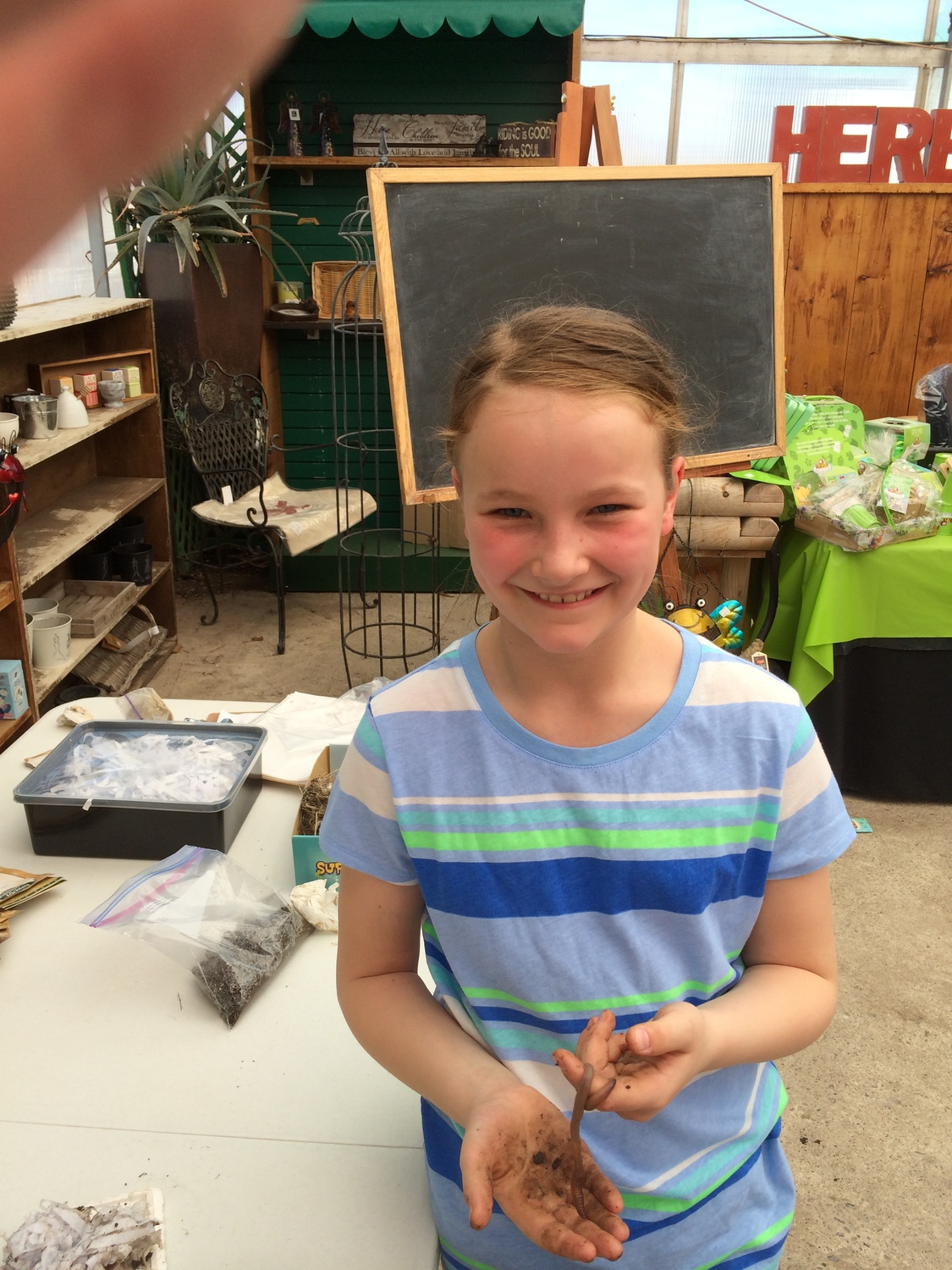Most of the kids wanted to touch the worms!