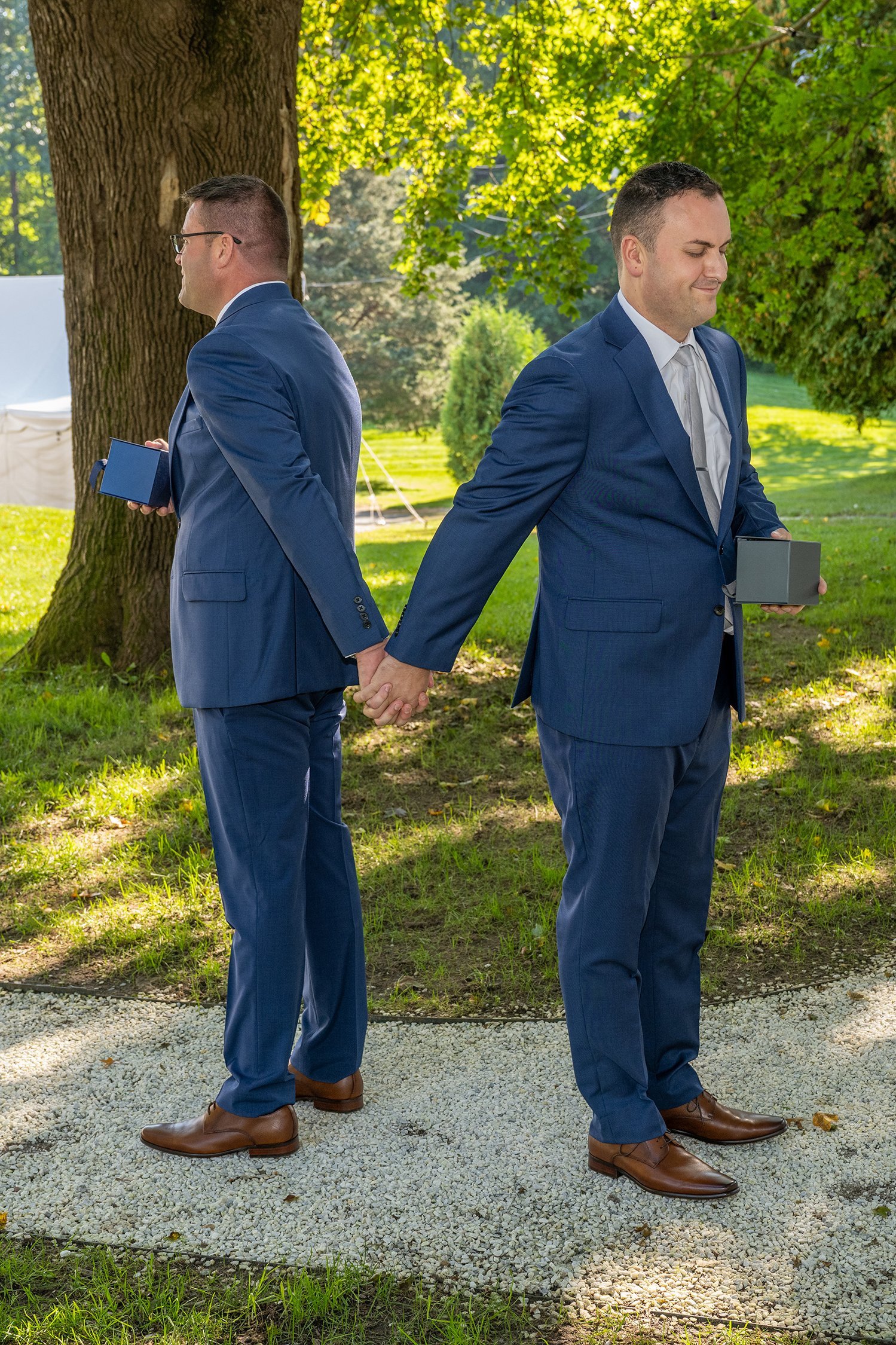 LGBTQ-FIRST+LOOK-WEDDING.jpg
