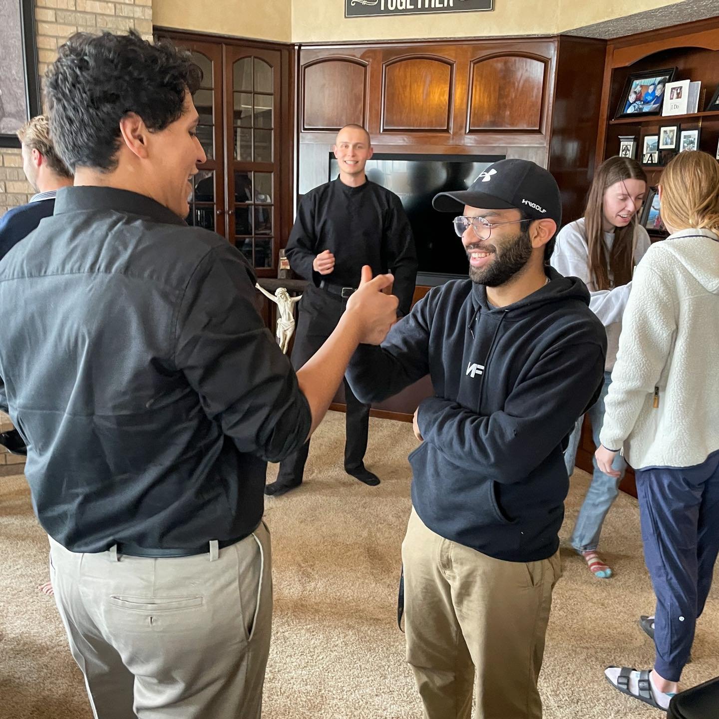 In addition to their edifying preaching, Br Philip and Br Joseph led an epic thumb war battle during the University of Denver Spring retreat.