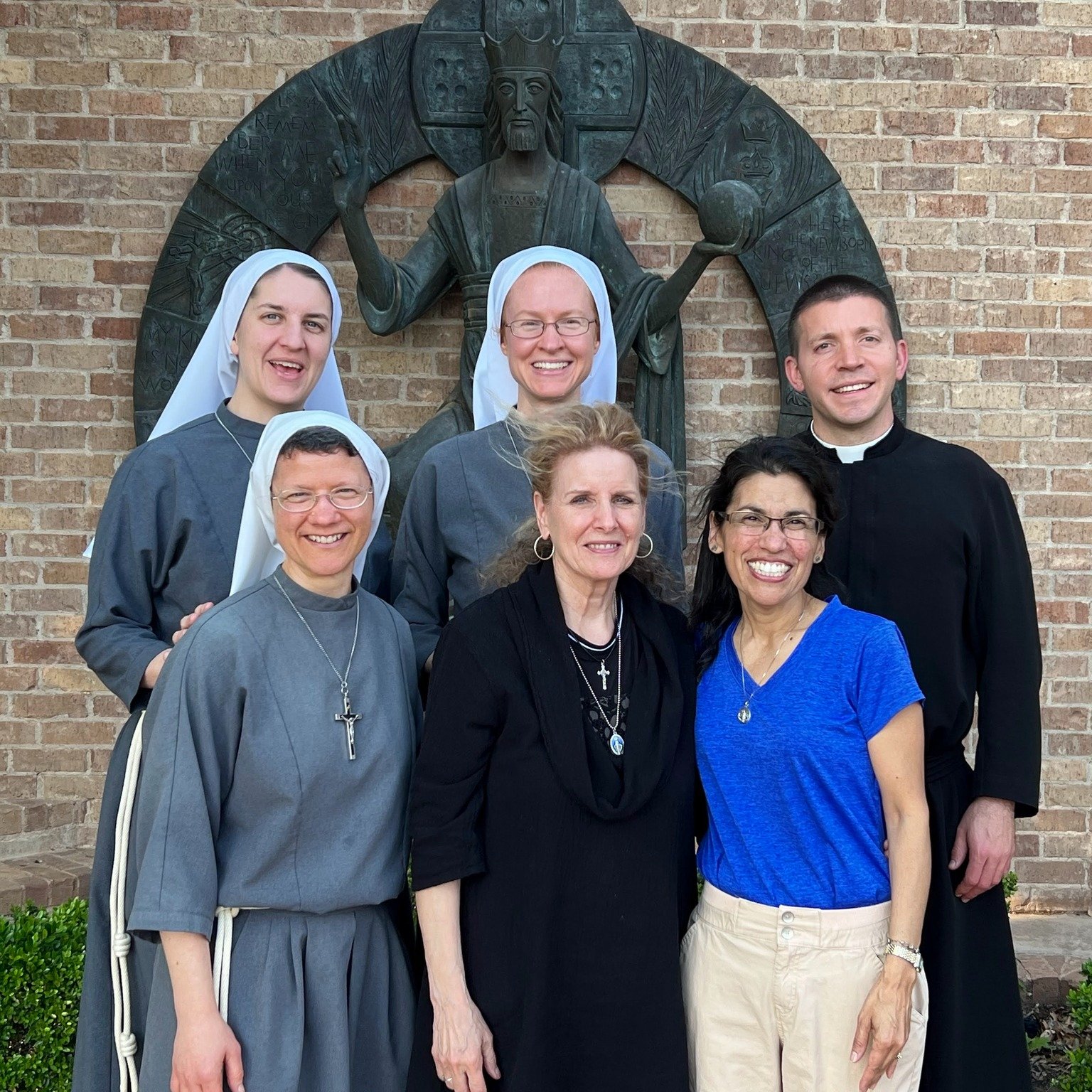 Fr. Paul Kostka helped lead Spiritual Exercises for the Diocese of San Angelo and visited with Carl and Amy Perez, great friends of the Servants! Thank you Amy for inviting Fr. Paul to help direct and lead souls closer to Jesus!