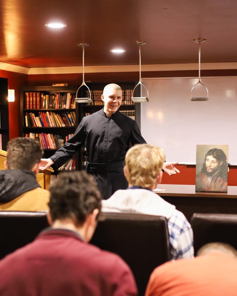 We had an excellent spring vocations weekend with 11 men discerning our community. Please continue to pray for us and the men discerning our community!